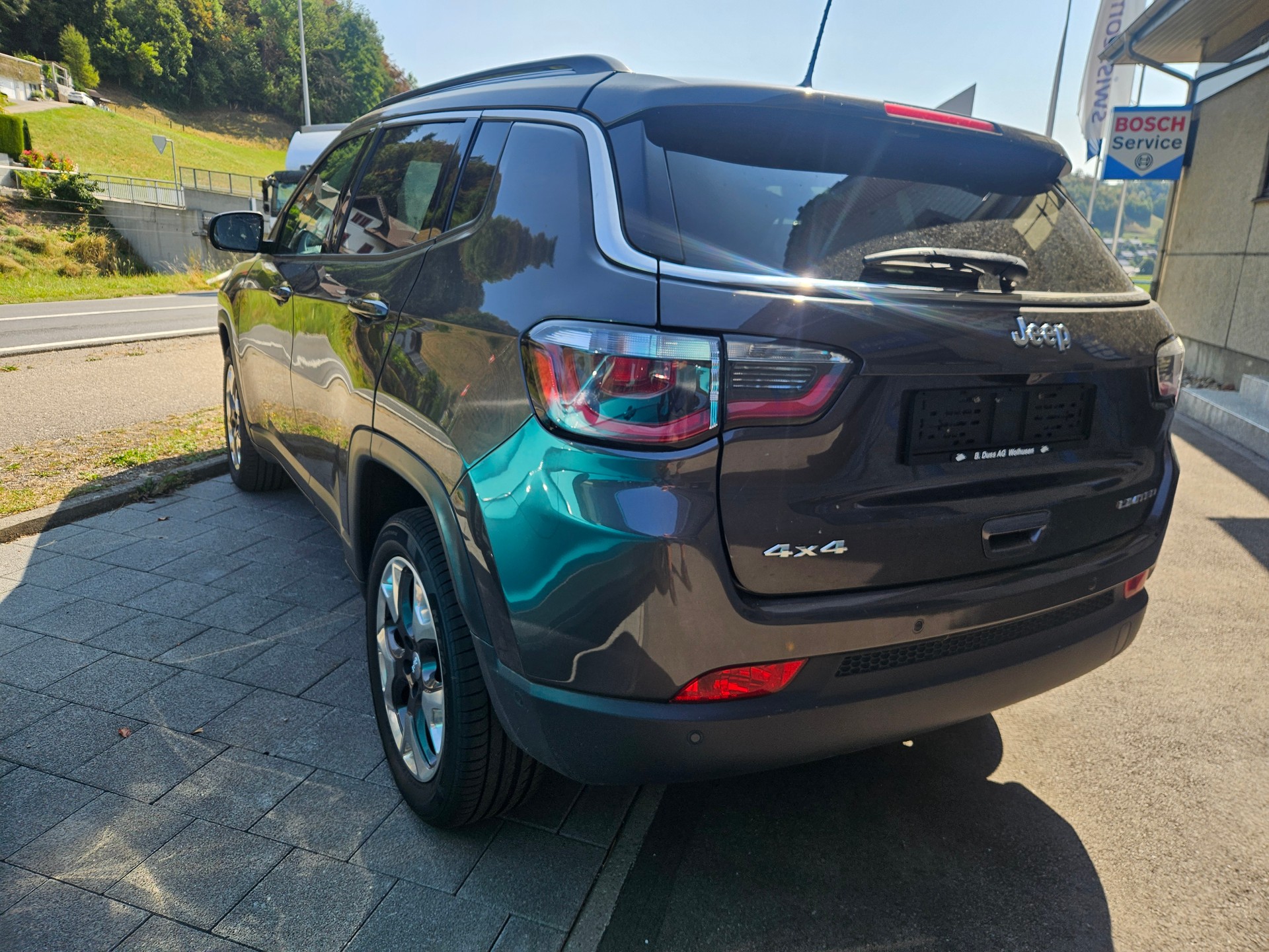 JEEP Compass 1.4 Turbo Limited AWD 9ATX-image-3