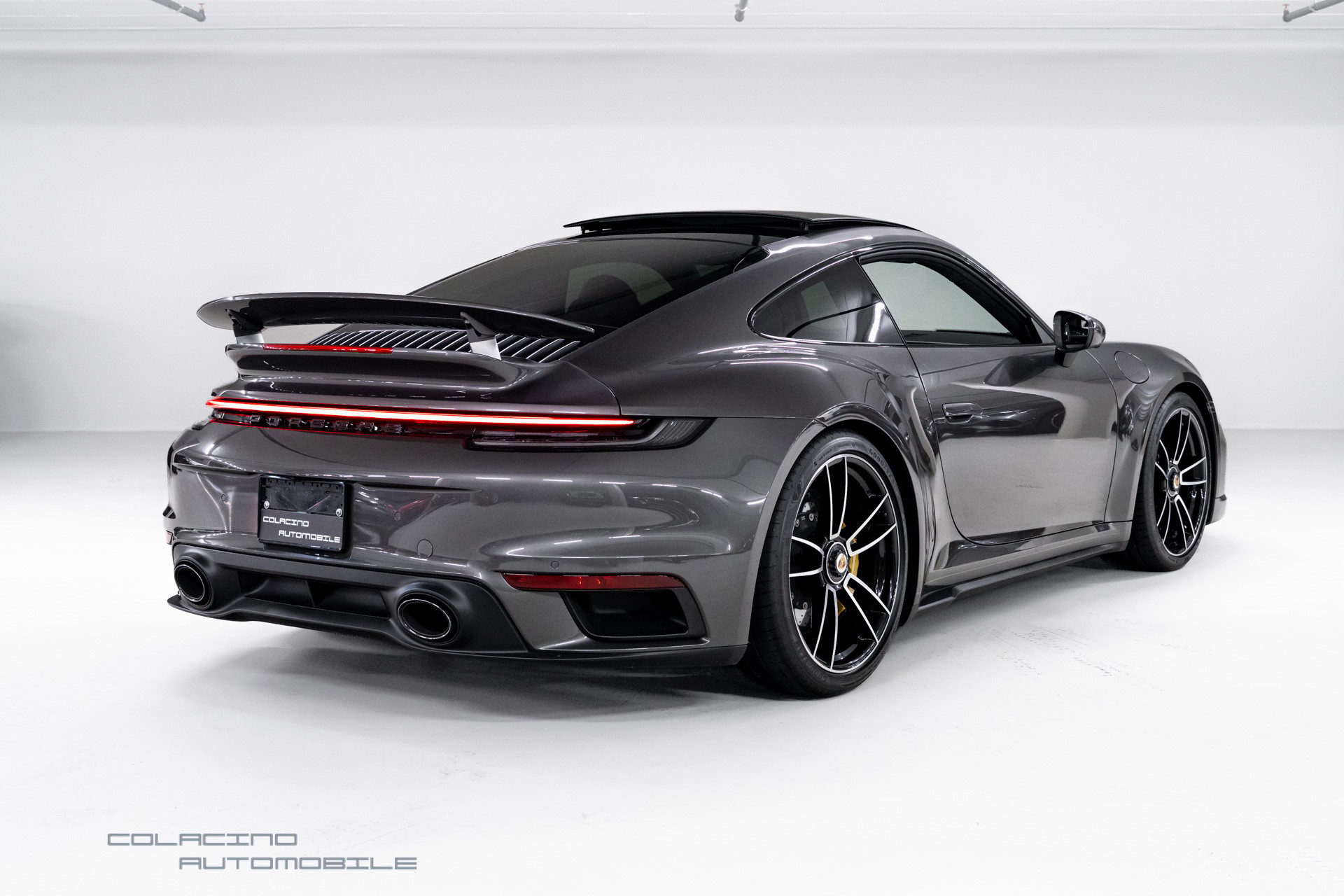 PORSCHE 911 Turbo S PDK-image-1