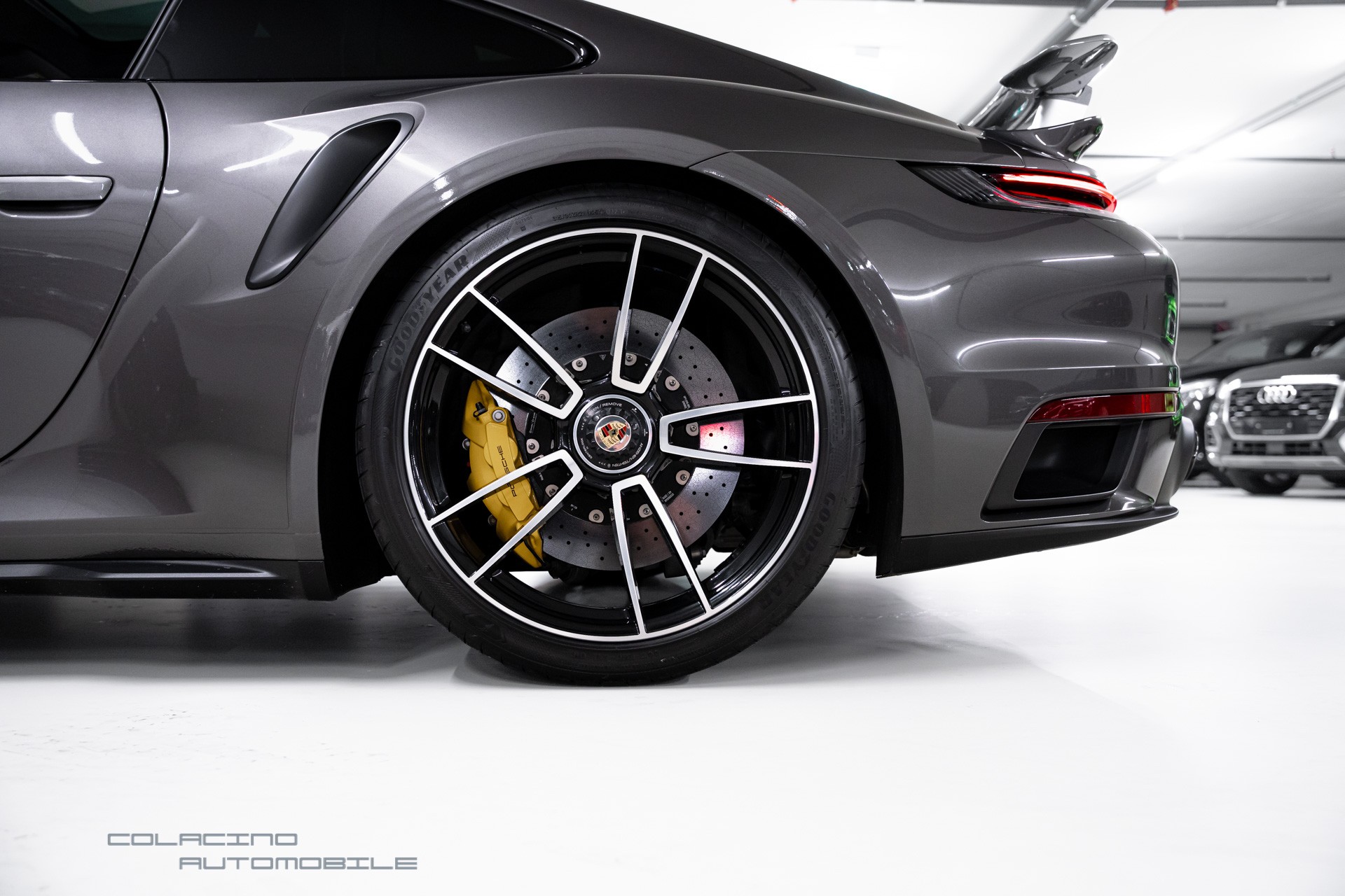PORSCHE 911 Turbo S PDK-image-9