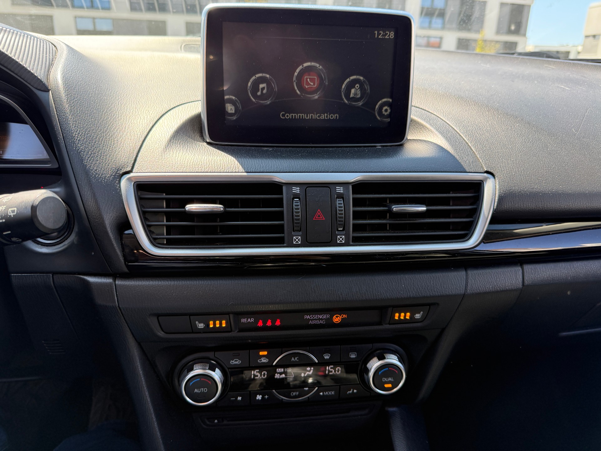 MAZDA 3 SKYACTIV-G 120 Ambition Plus-image-3