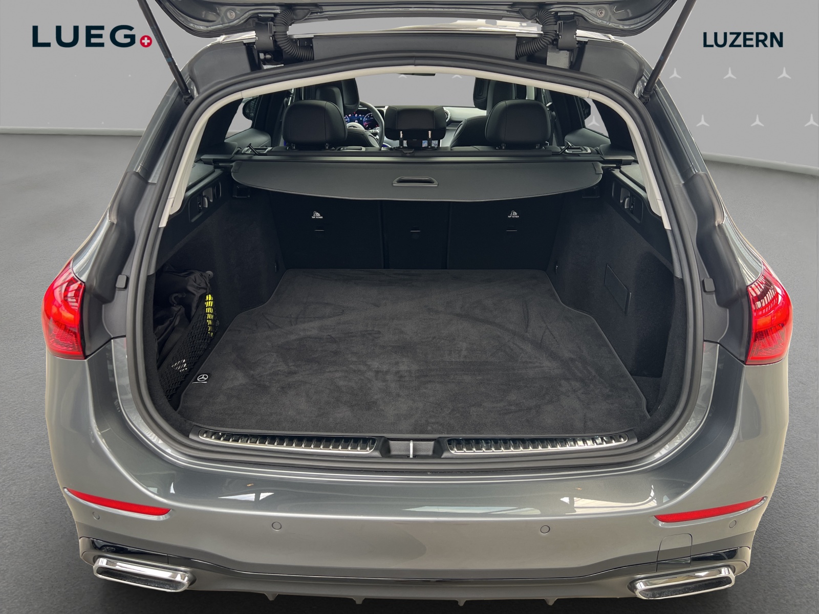 MERCEDES-BENZ C 200 T 4 Matic-image-14