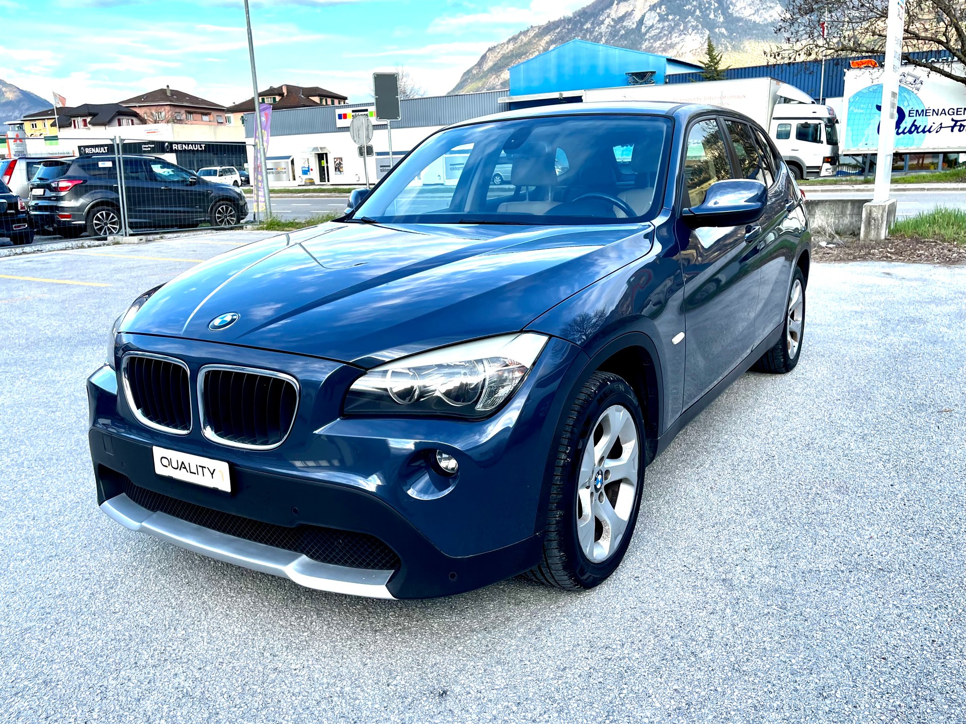 BMW X1 xDrive 25i Steptronic-image-25