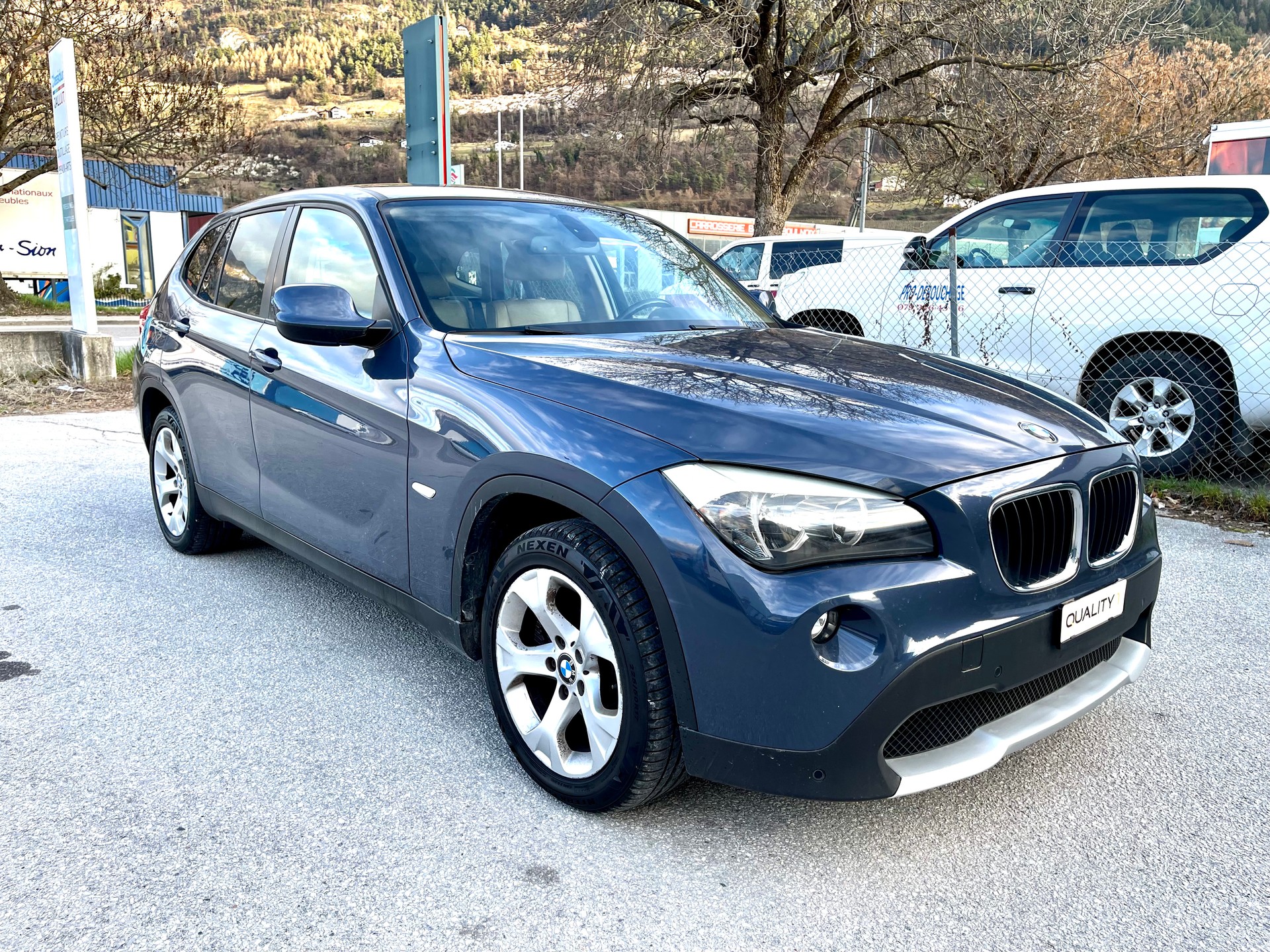 BMW X1 xDrive 25i Steptronic-image-0