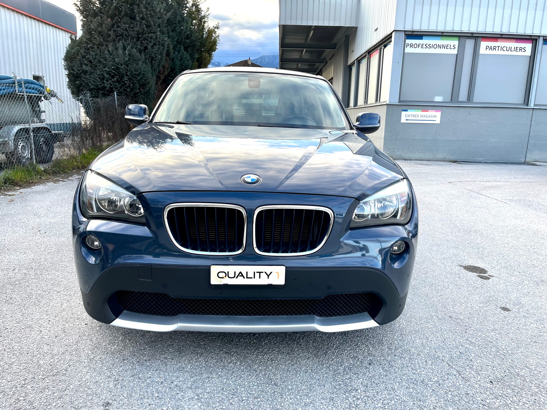 BMW X1 xDrive 25i Steptronic-image-13