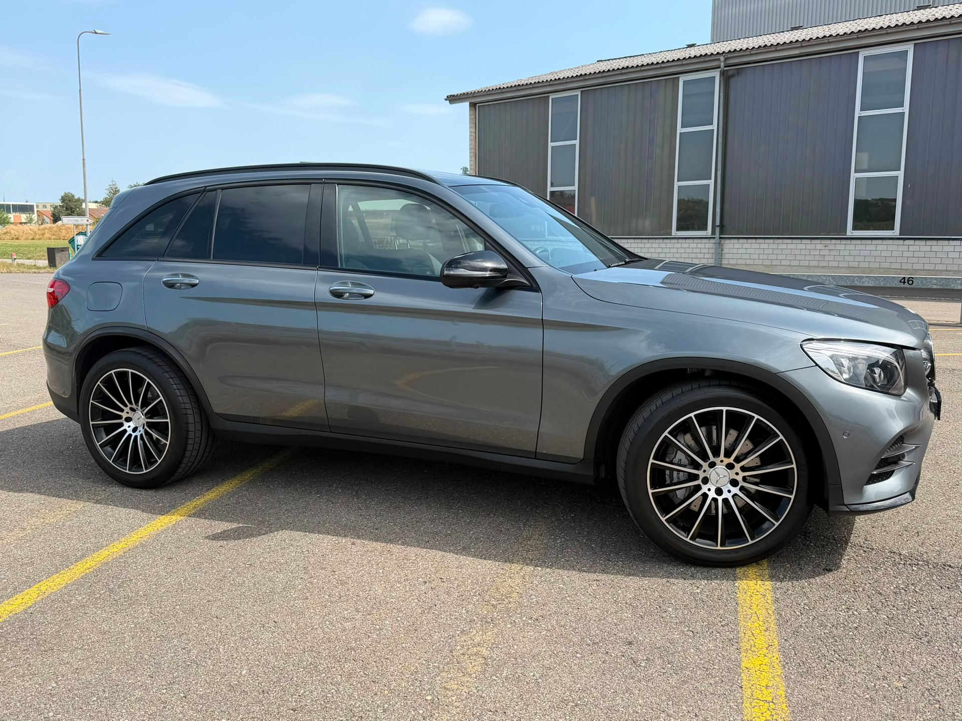 MERCEDES-BENZ GLC 43 AMG 4m-image-1