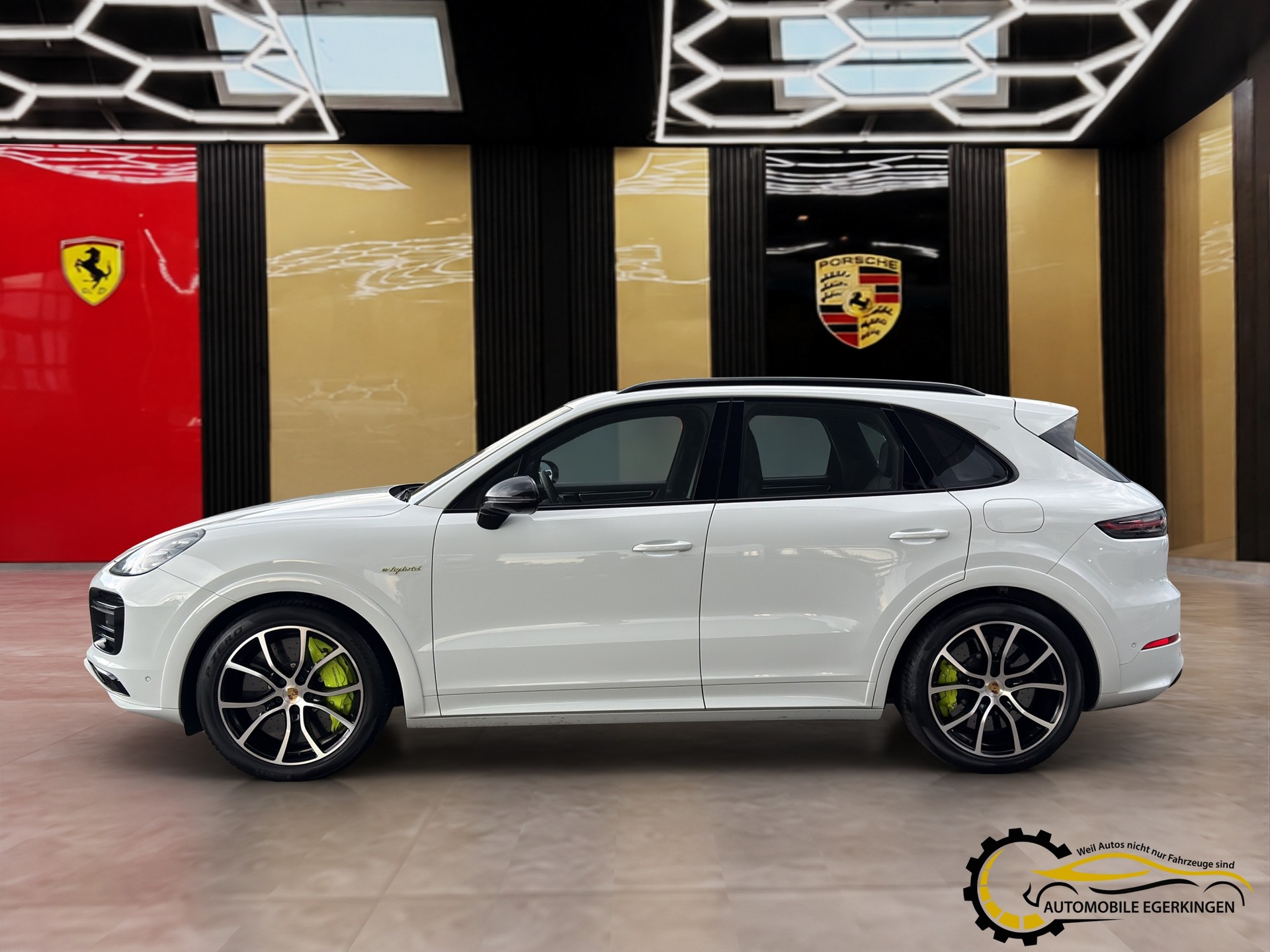 PORSCHE Cayenne 4.0 V8 Turbo S E-Hybrid-image-7