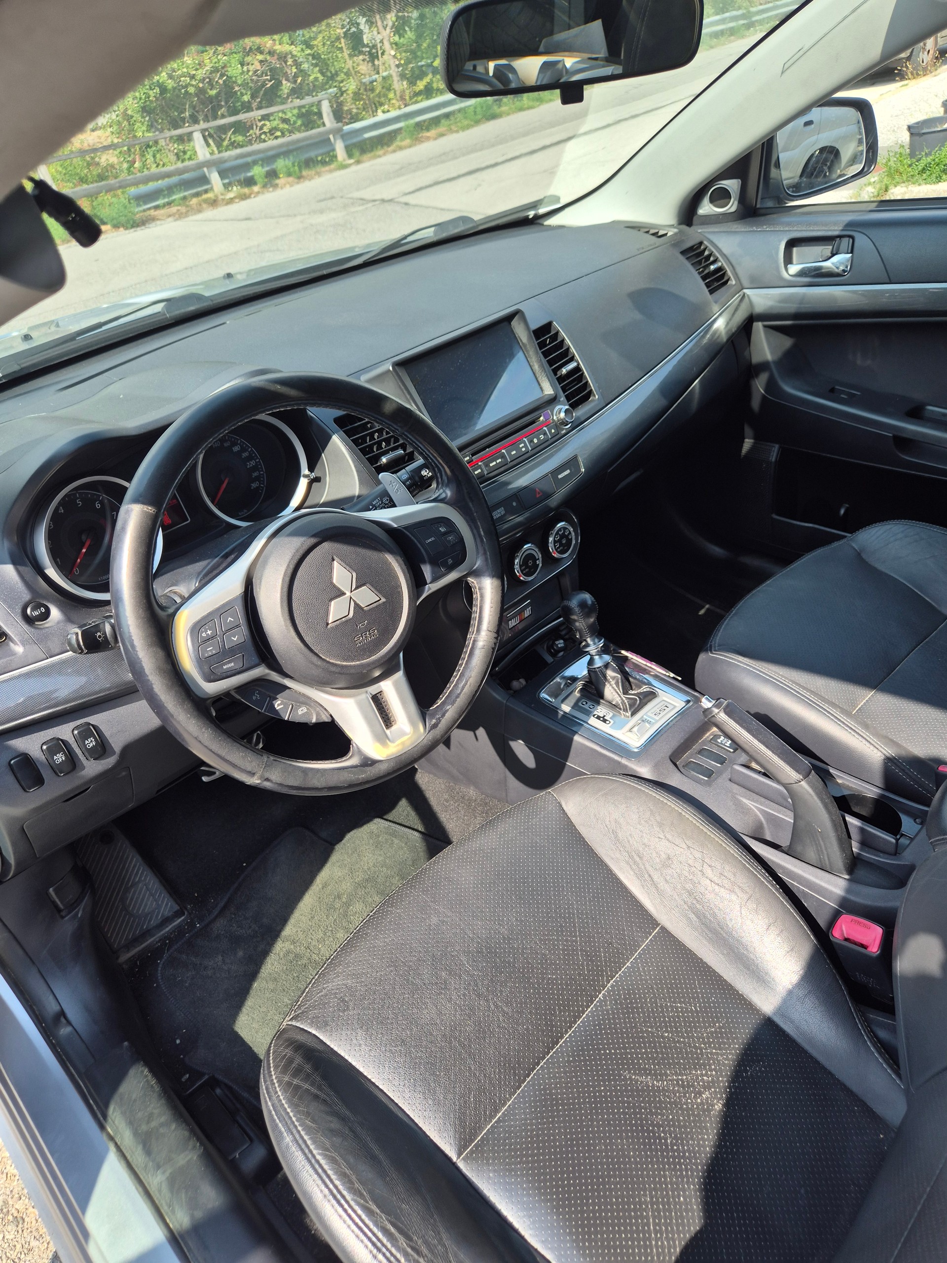 MITSUBISHI Lancer Sportback 2.0 Ralliart GS 4WD TC-SST-image-9