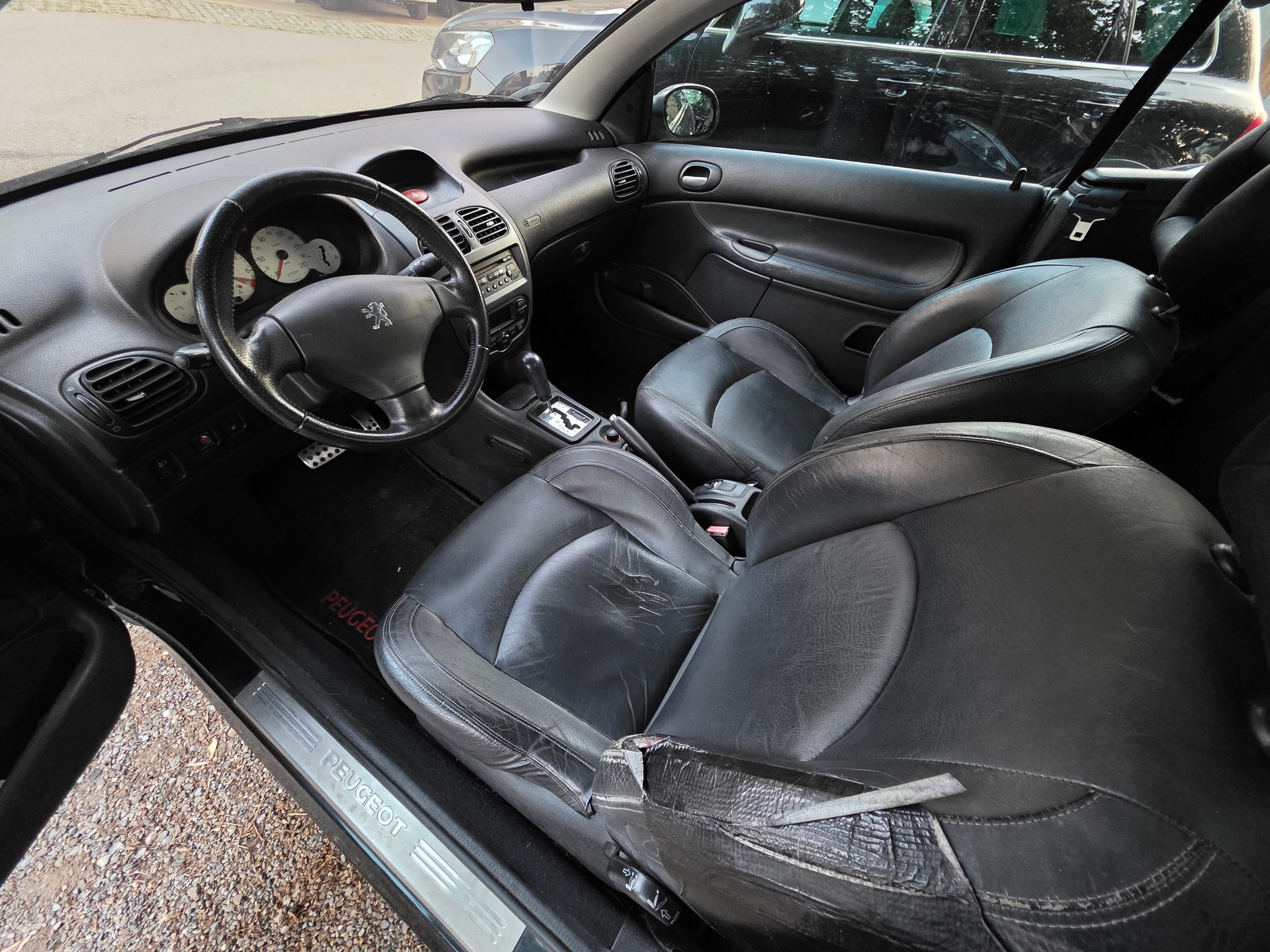 PEUGEOT 206 CC 1.6 16V-image-6