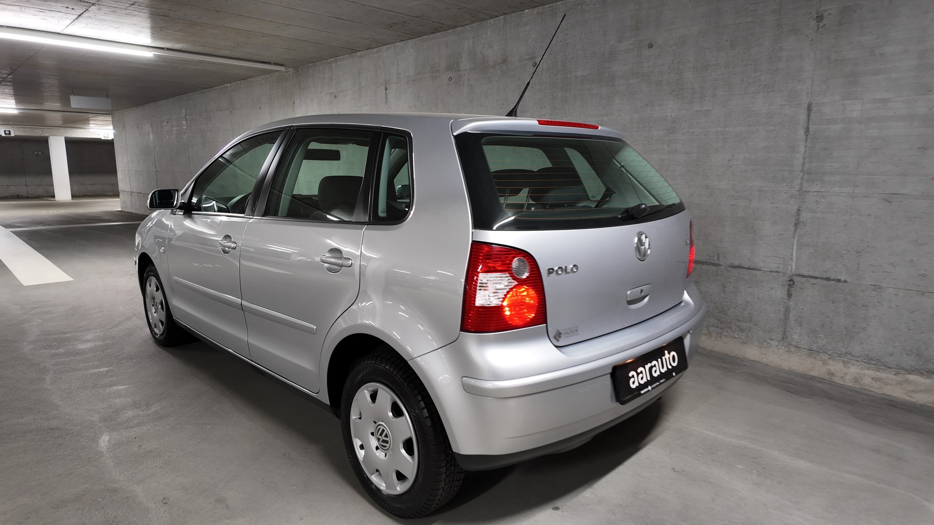 VW Polo 1.4 16V Comfortline-image-1