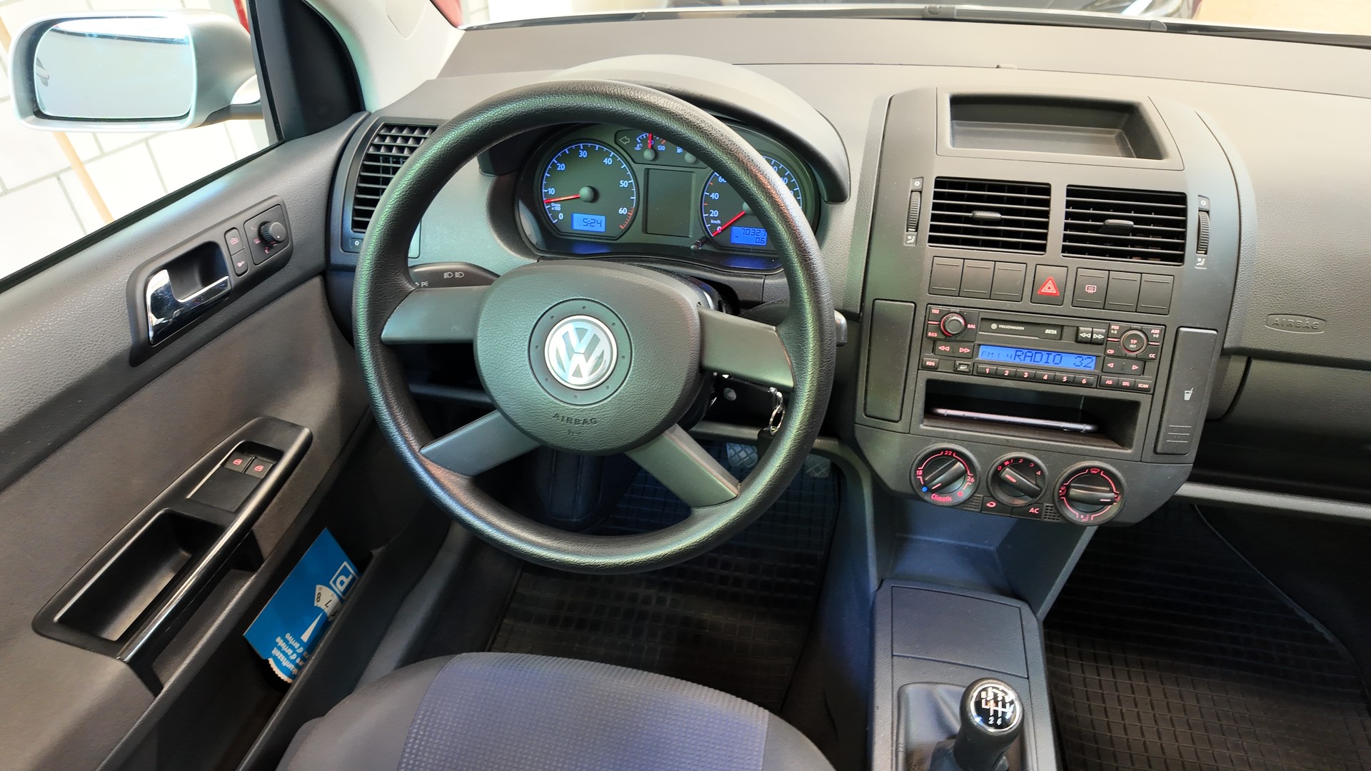 VW Polo 1.4 16V Comfortline-image-7