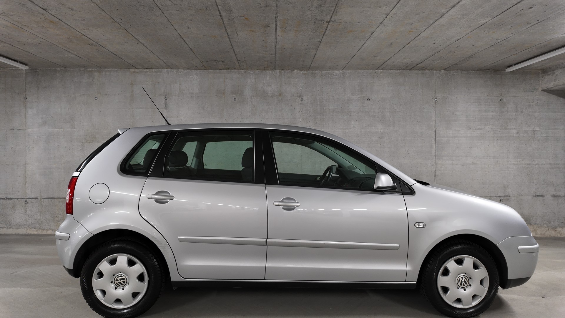 VW Polo 1.4 16V Comfortline-image-3