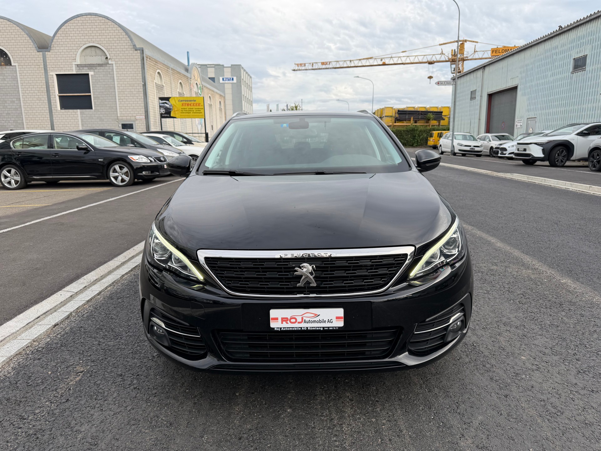 PEUGEOT 308 SW 1.2 Pure Tech Style EAT8-image-2