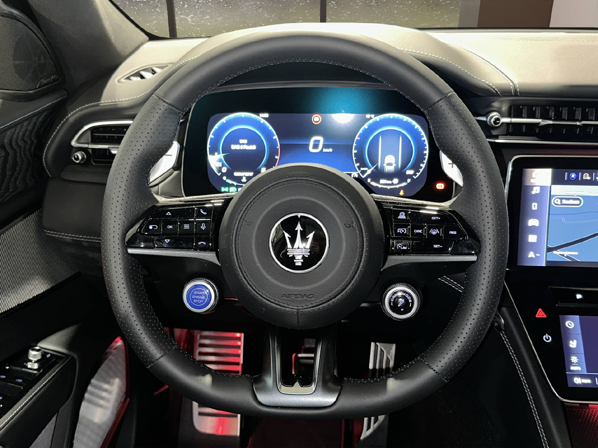 MASERATI Grecale 3.0 V6 Trofeo-image-9