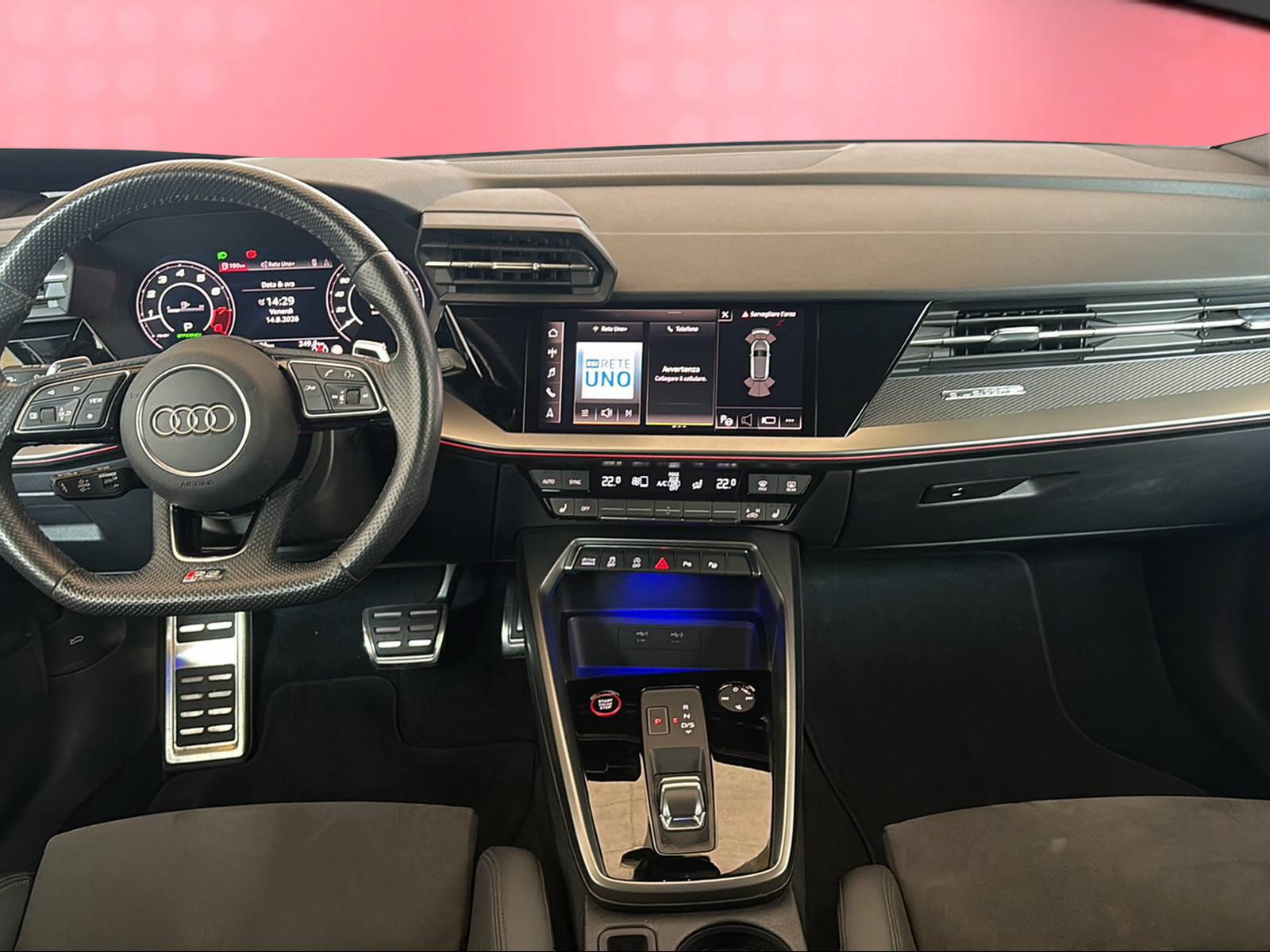 AUDI RS3 Sportback 2.5 TFSI quattro S-Tronic-image-11
