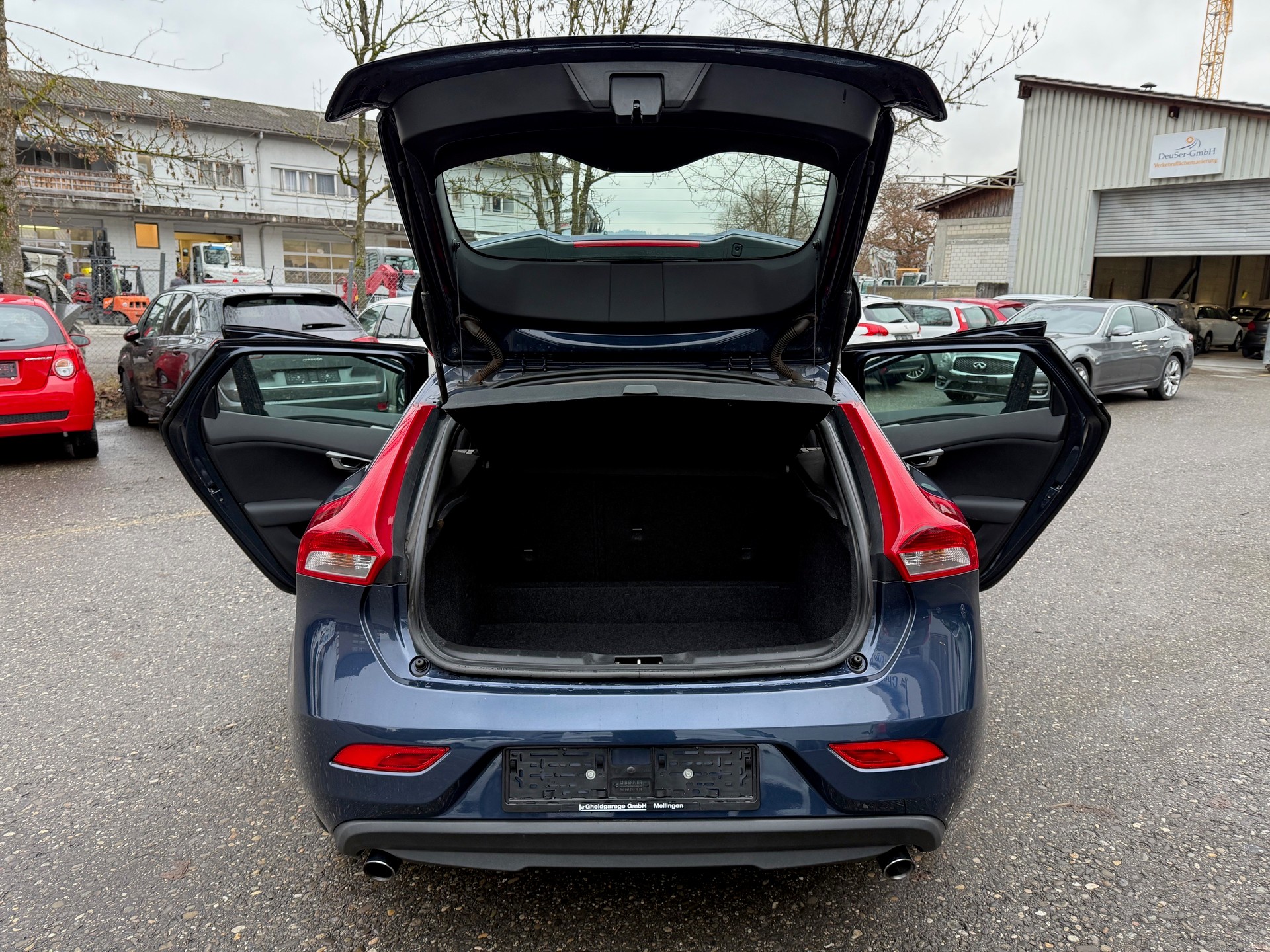 VOLVO V40 T4 Powershift-image-10