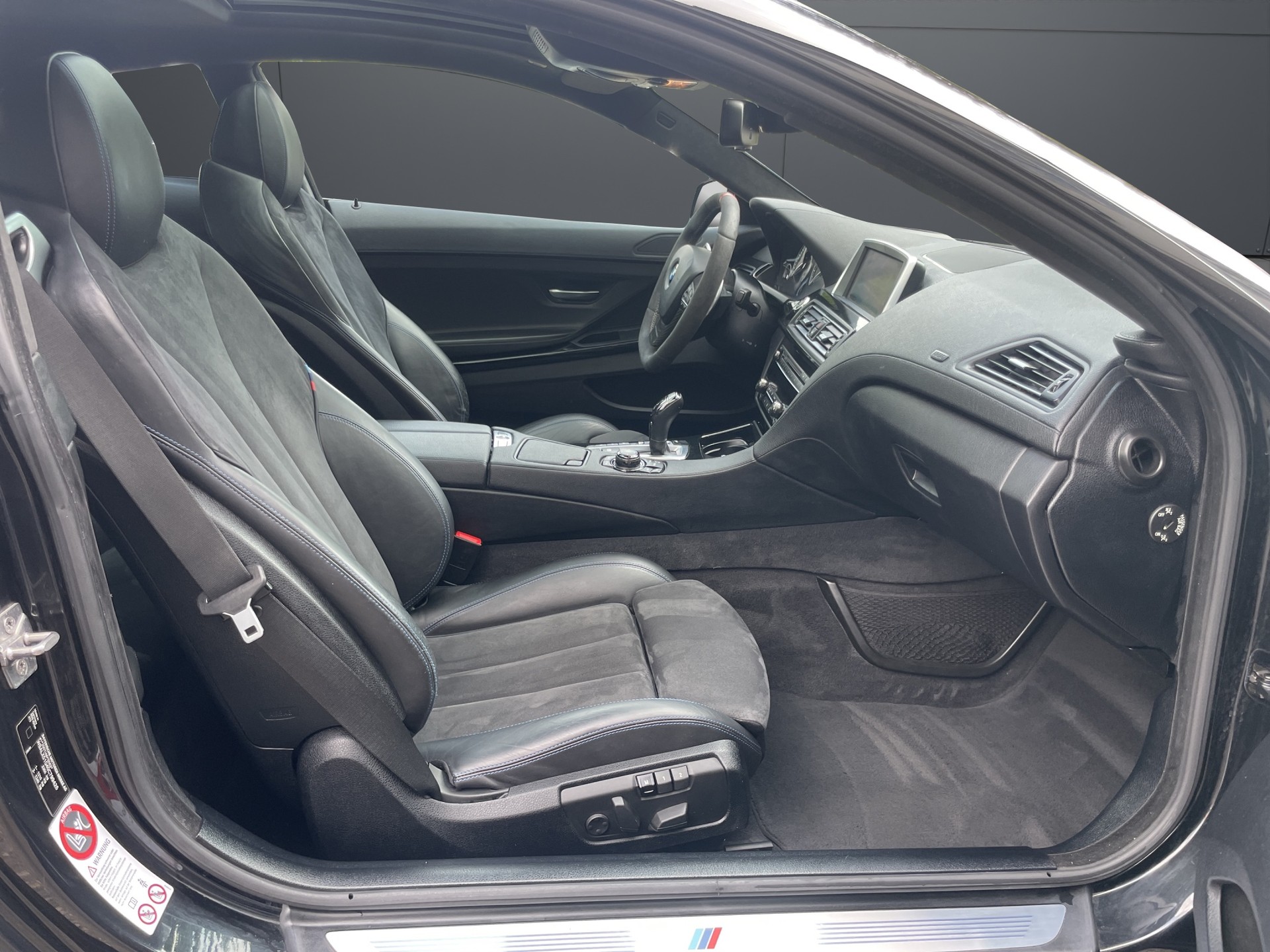 BMW 650i Coupé M Sport xDrive-image-8