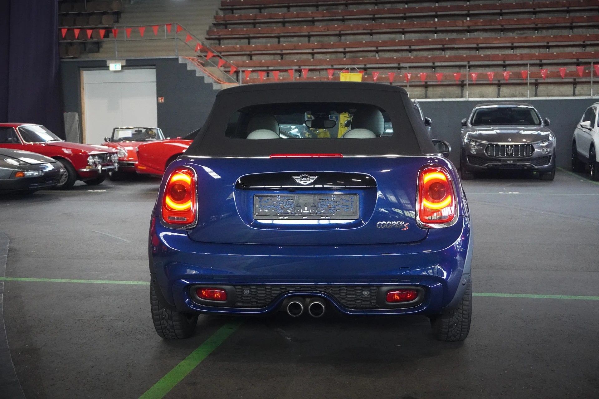 MINI Cooper S Cabriolet Steptronic-image-4