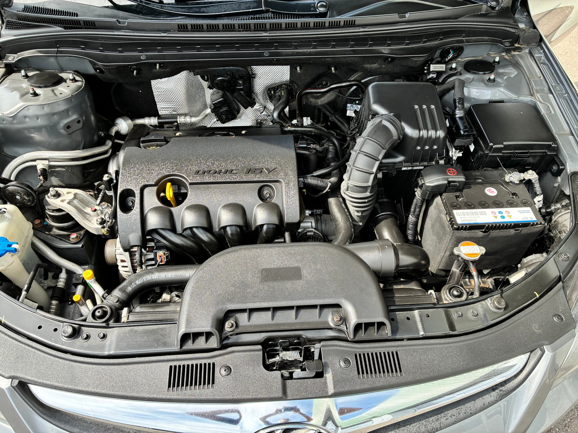 HYUNDAI i30 1.6 Swiss Plus Edition-image-7