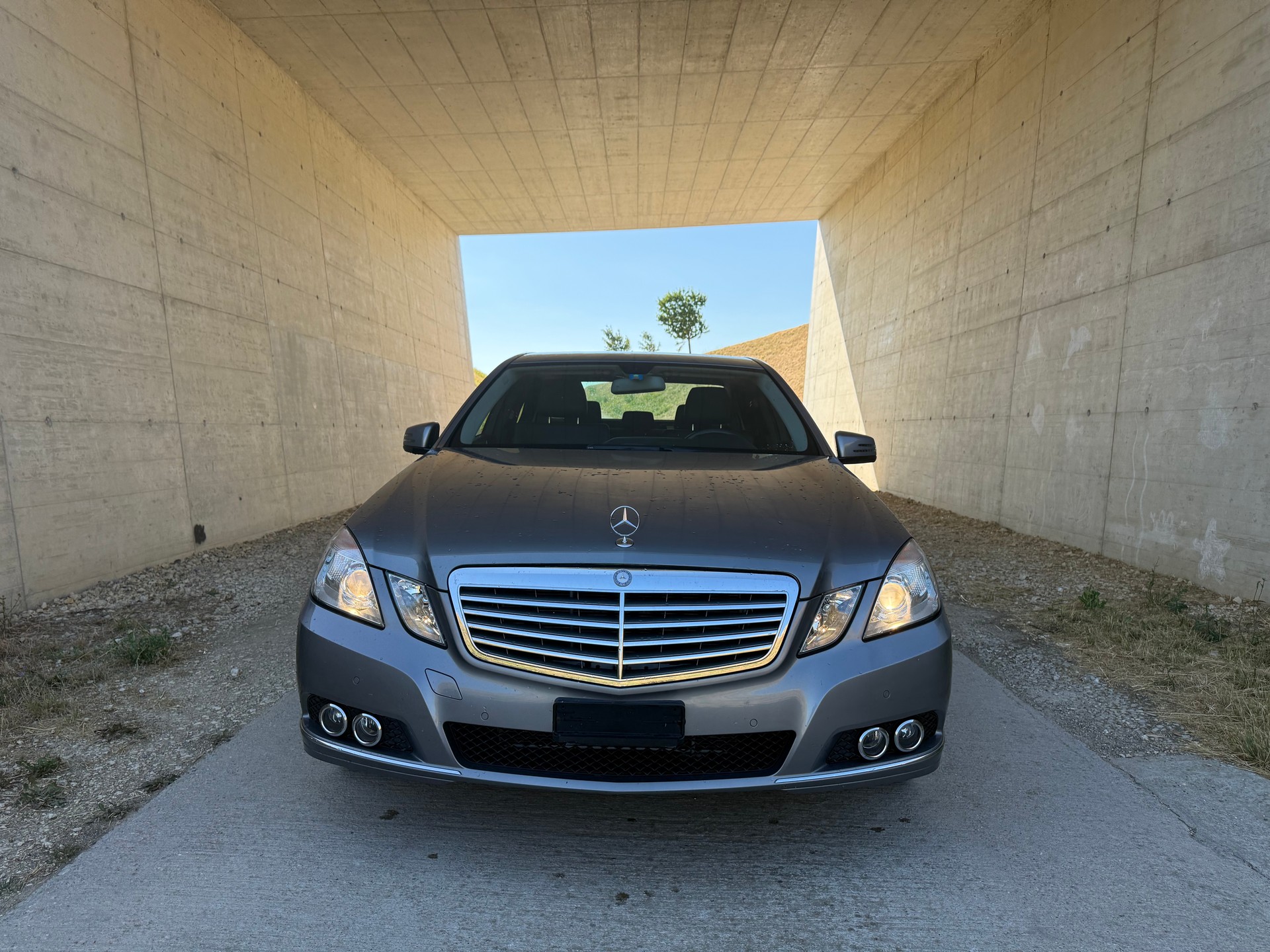 MERCEDES-BENZ E 350 4Matic 7G-Tronic-image-0