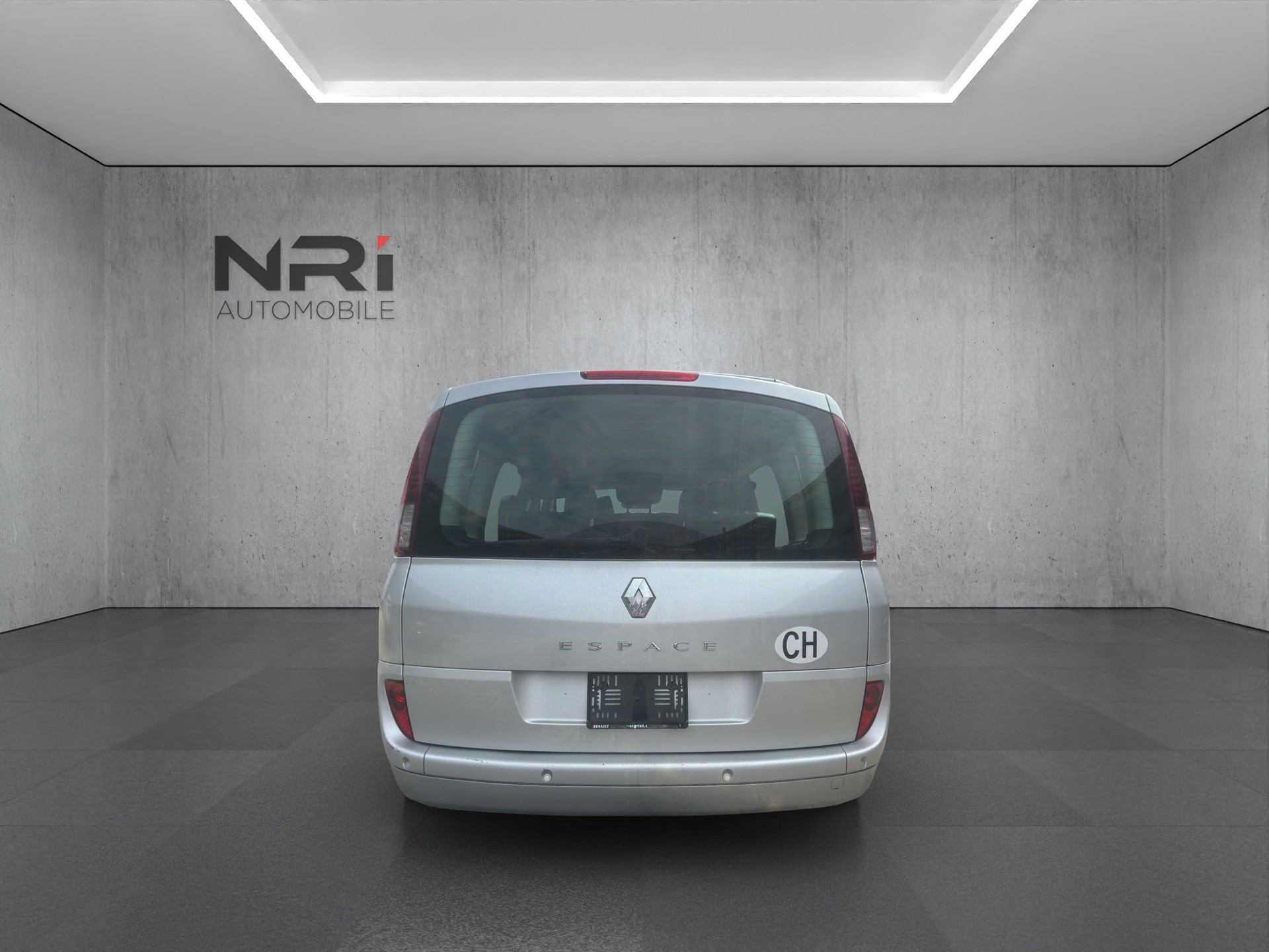 RENAULT Espace 2.0 dCi Swiss Edition-image-5