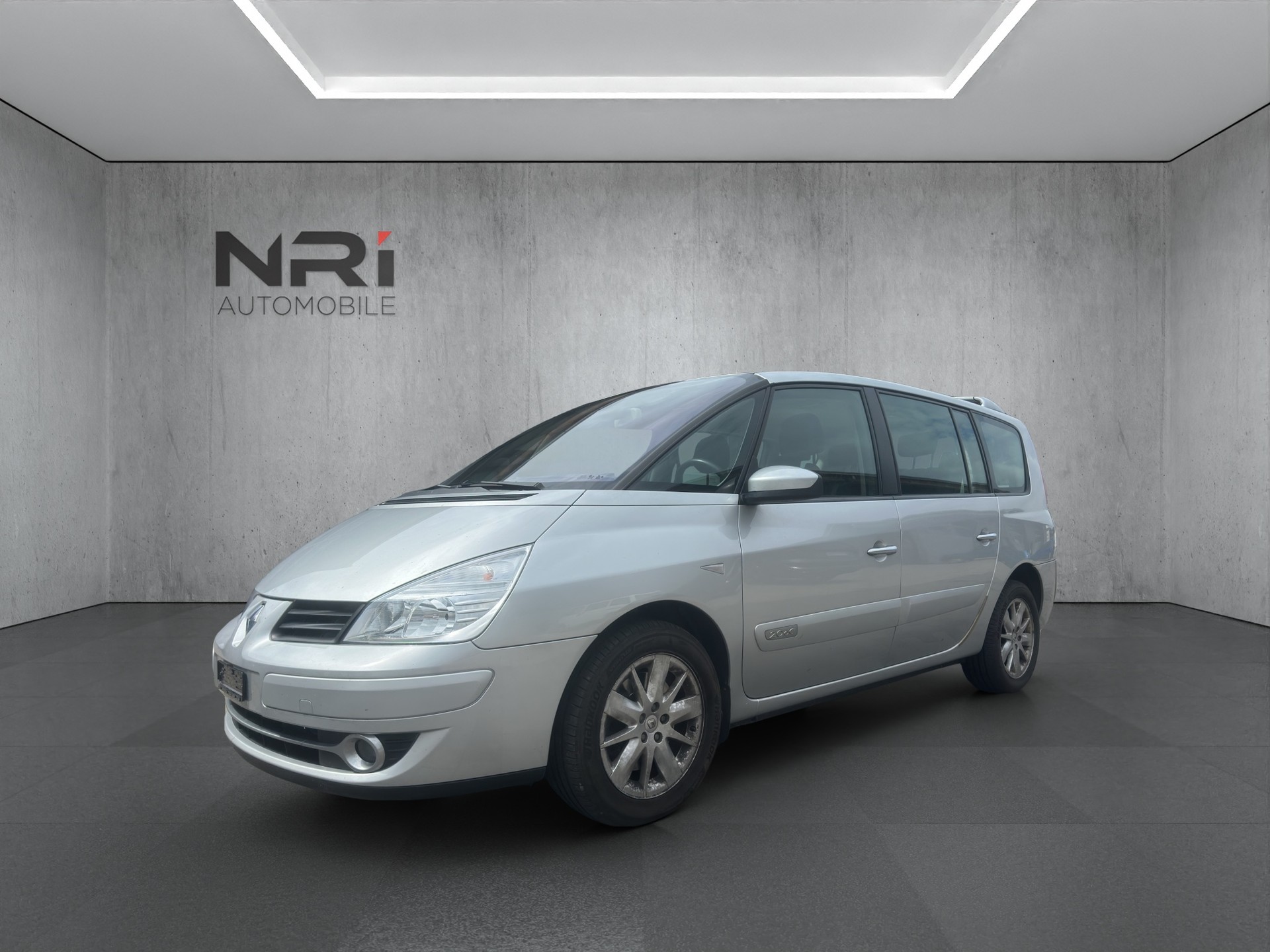 RENAULT Espace 2.0 dCi Swiss Edition-image-0