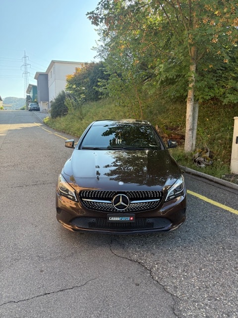 MERCEDES-BENZ CLA 200 Night Star 7G-DCT-image-1