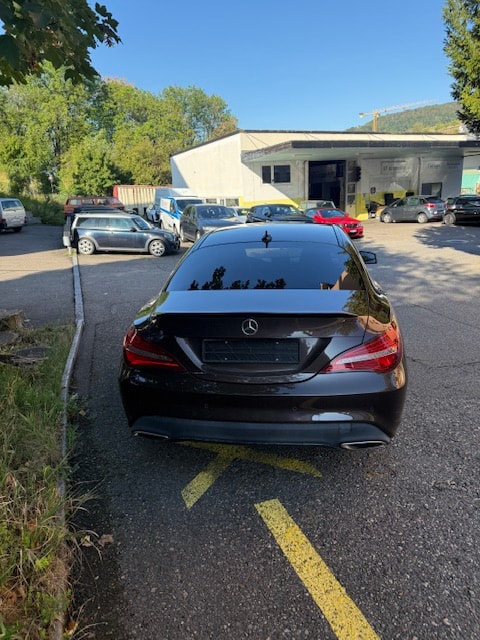 MERCEDES-BENZ CLA 200 Night Star 7G-DCT-image-5