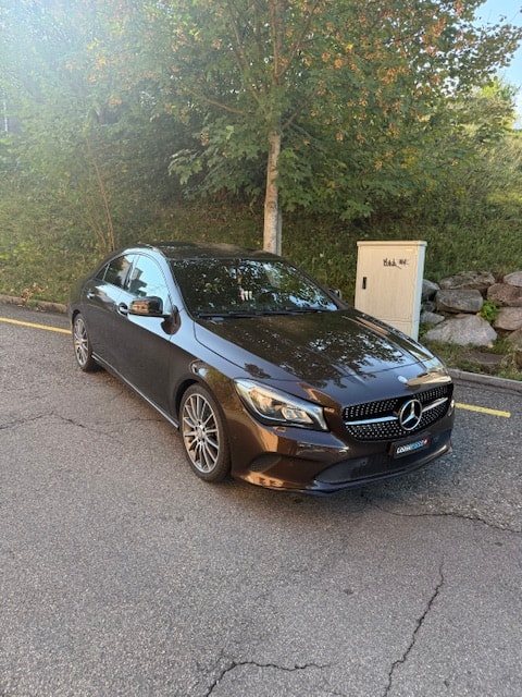 MERCEDES-BENZ CLA 200 Night Star 7G-DCT-image-0