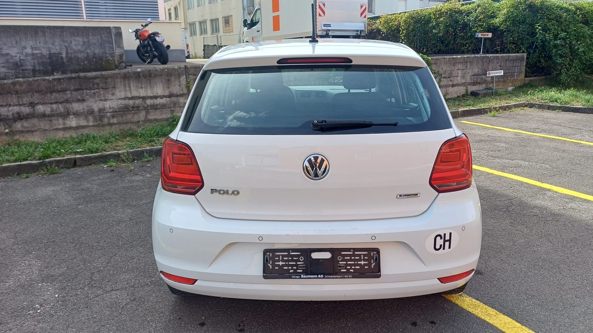 VW Polo 1.0 BMT Trendline Frisch MFK-image-5