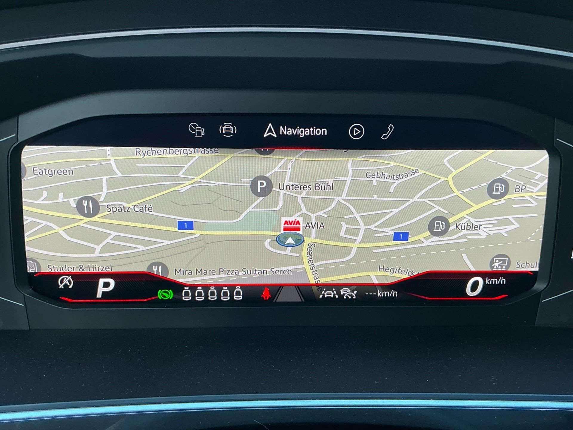 VW Tiguan Allspace R-Line 4Motion-image-11
