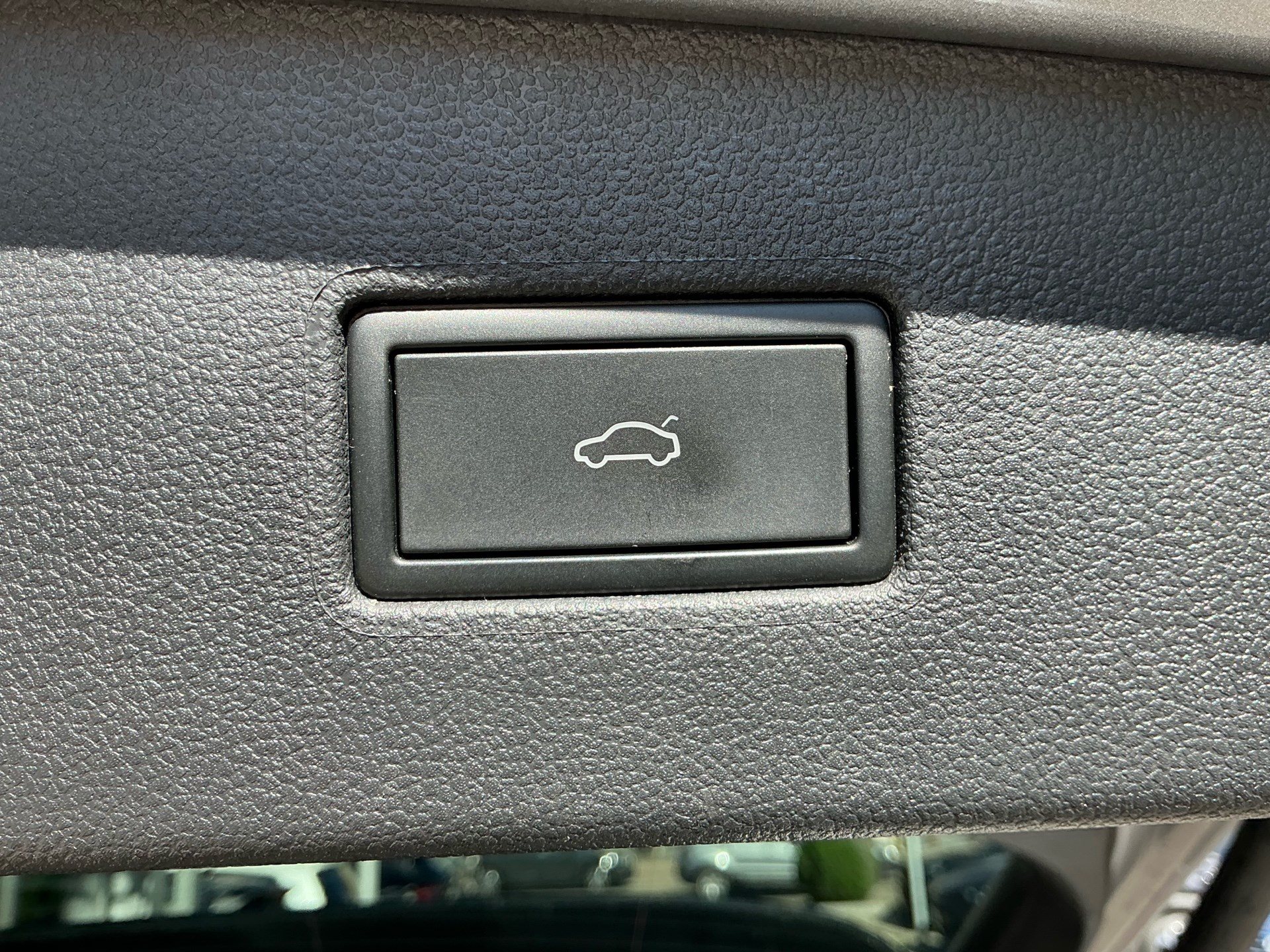 VW Tiguan Allspace R-Line 4Motion-image-27