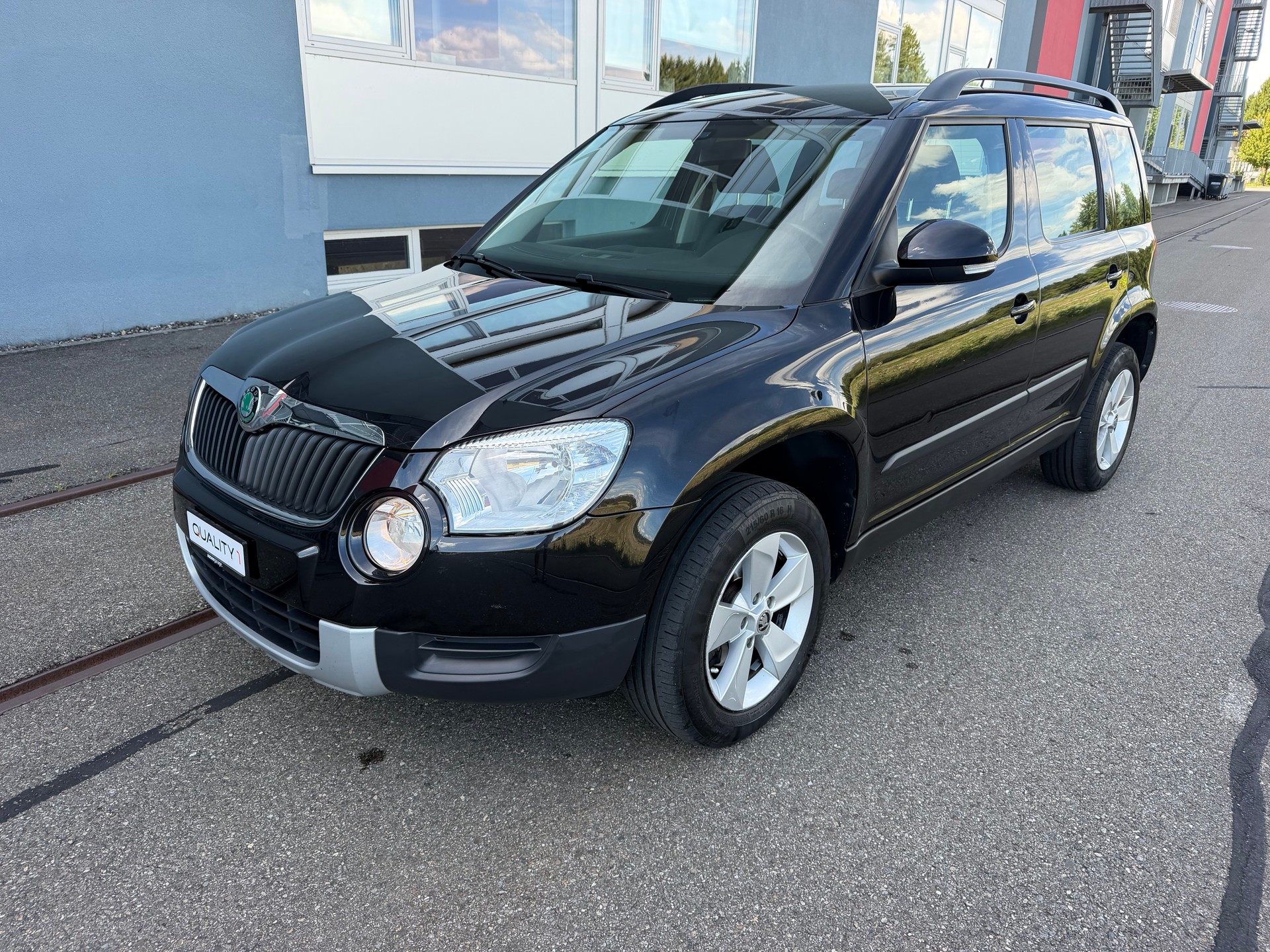 SKODA Yeti 2.0 TDI Elegance 4x4 DSG