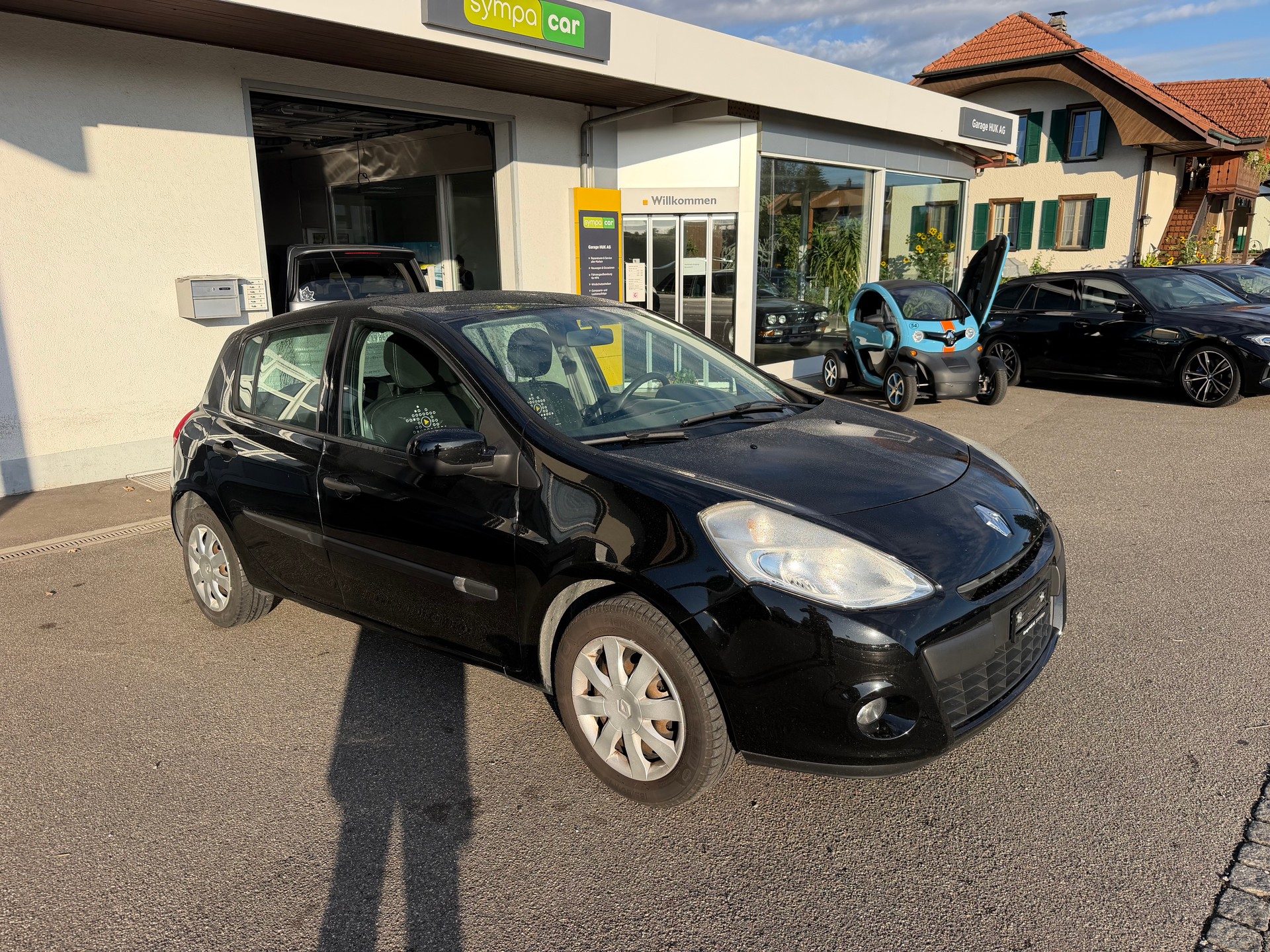 RENAULT Clio 1.2 16V Yahoo+++ANHÄNGERKUPPLUNG 1200KG+++-image-0