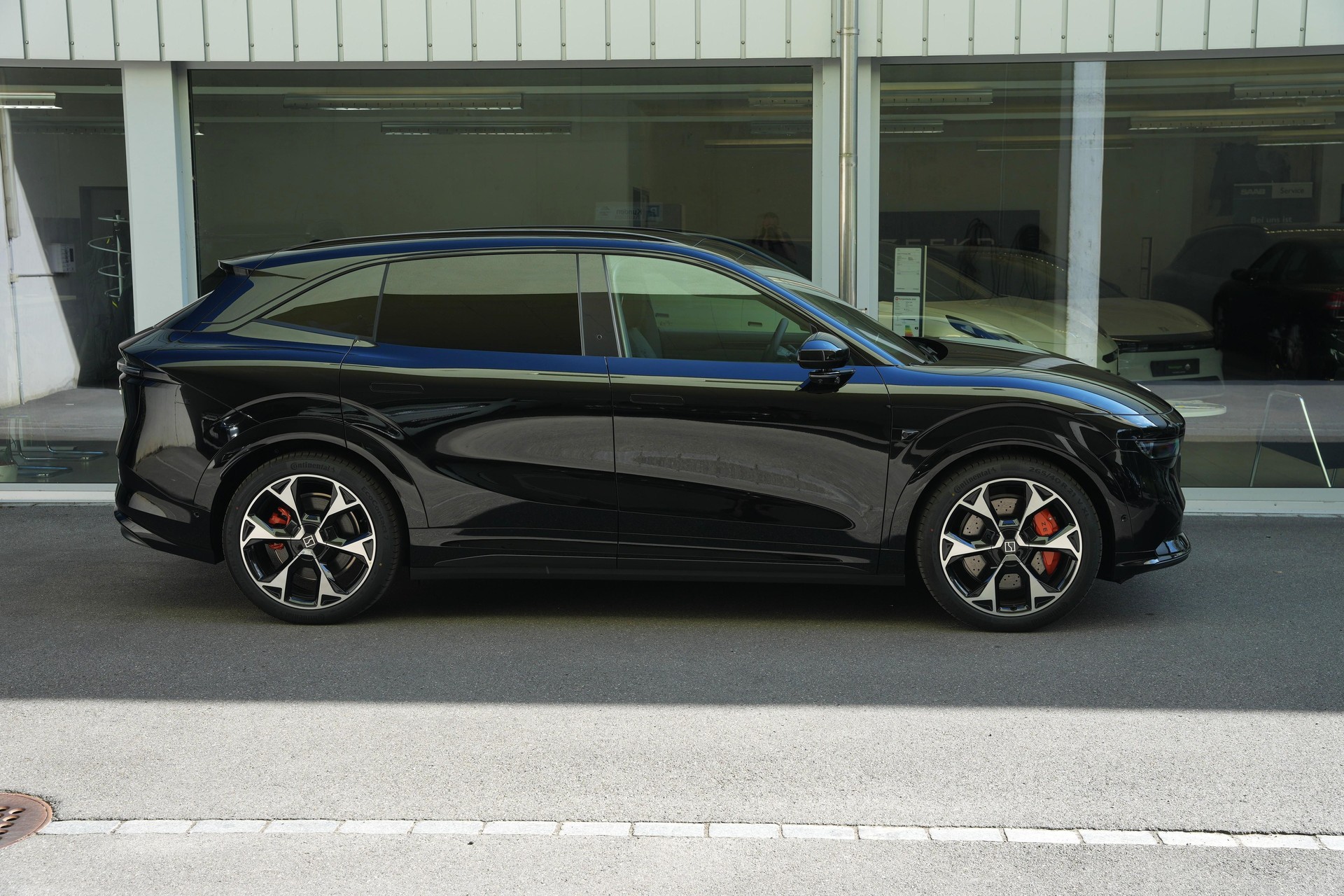 ZEEKR 7X Privilege AWD-image-1