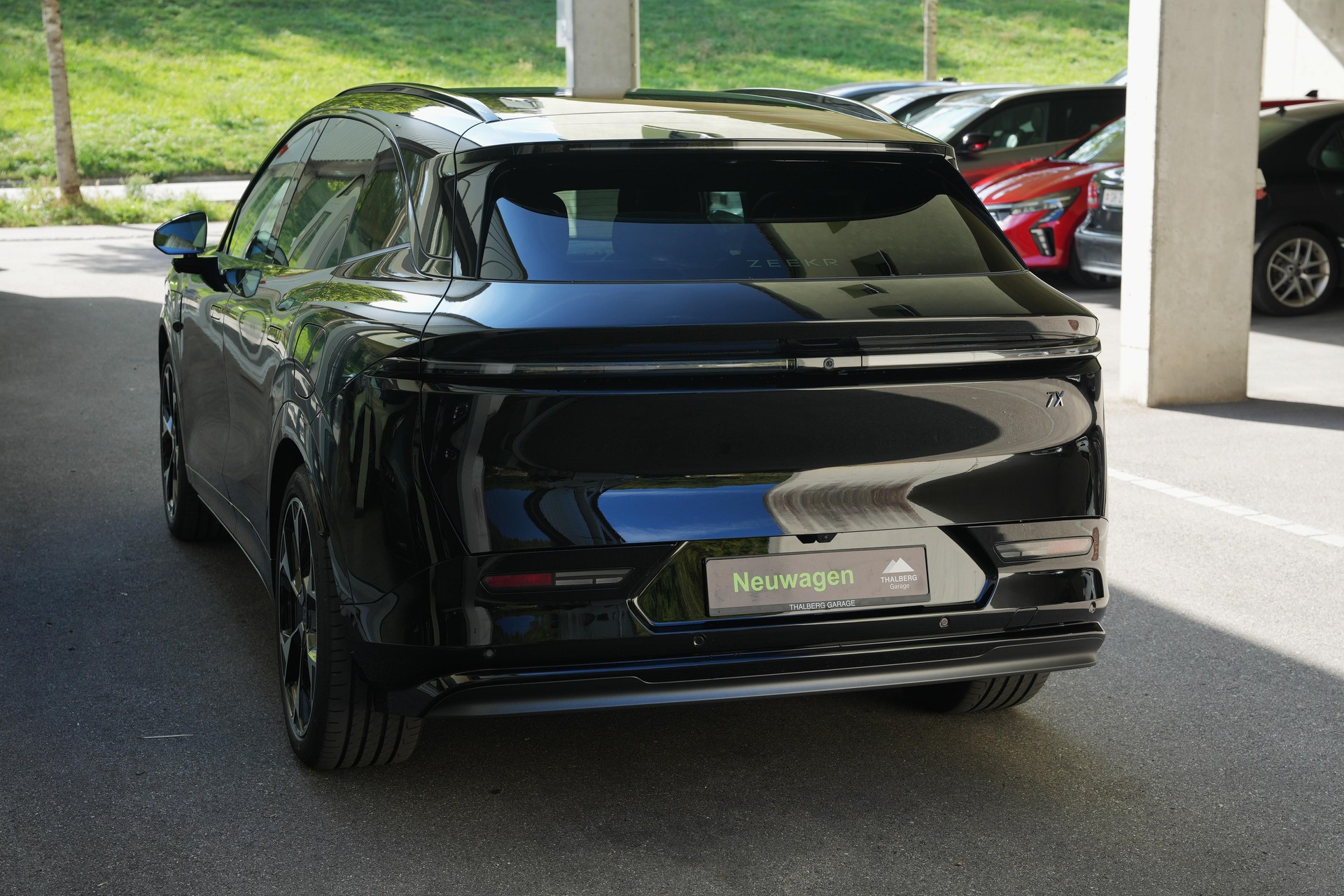 ZEEKR 7X Privilege AWD-image-3