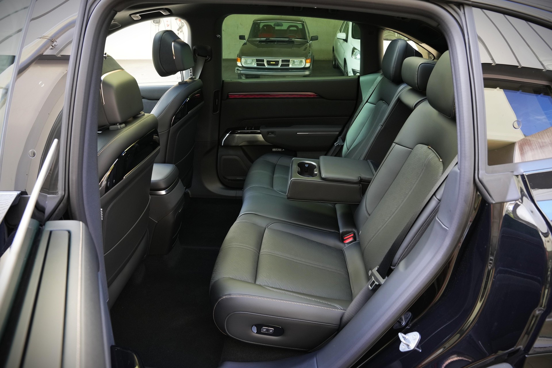 ZEEKR 7X Privilege AWD-image-6