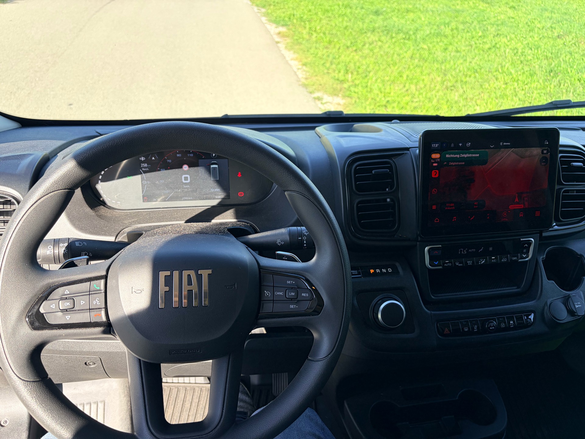 FIAT PlugVan-image-9