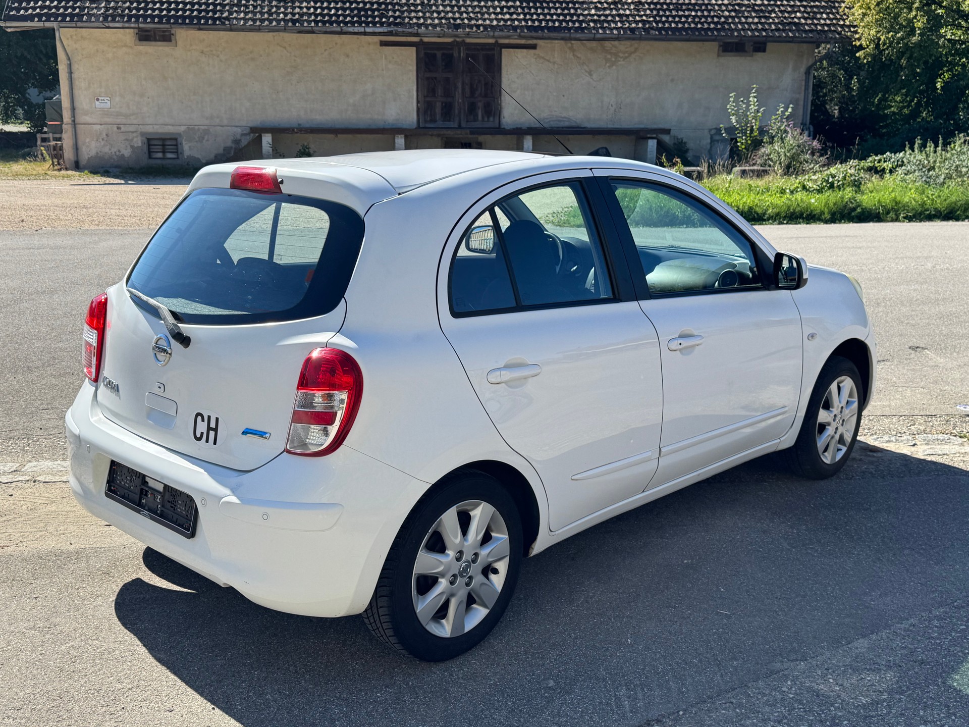 NISSAN MICRA-image-5