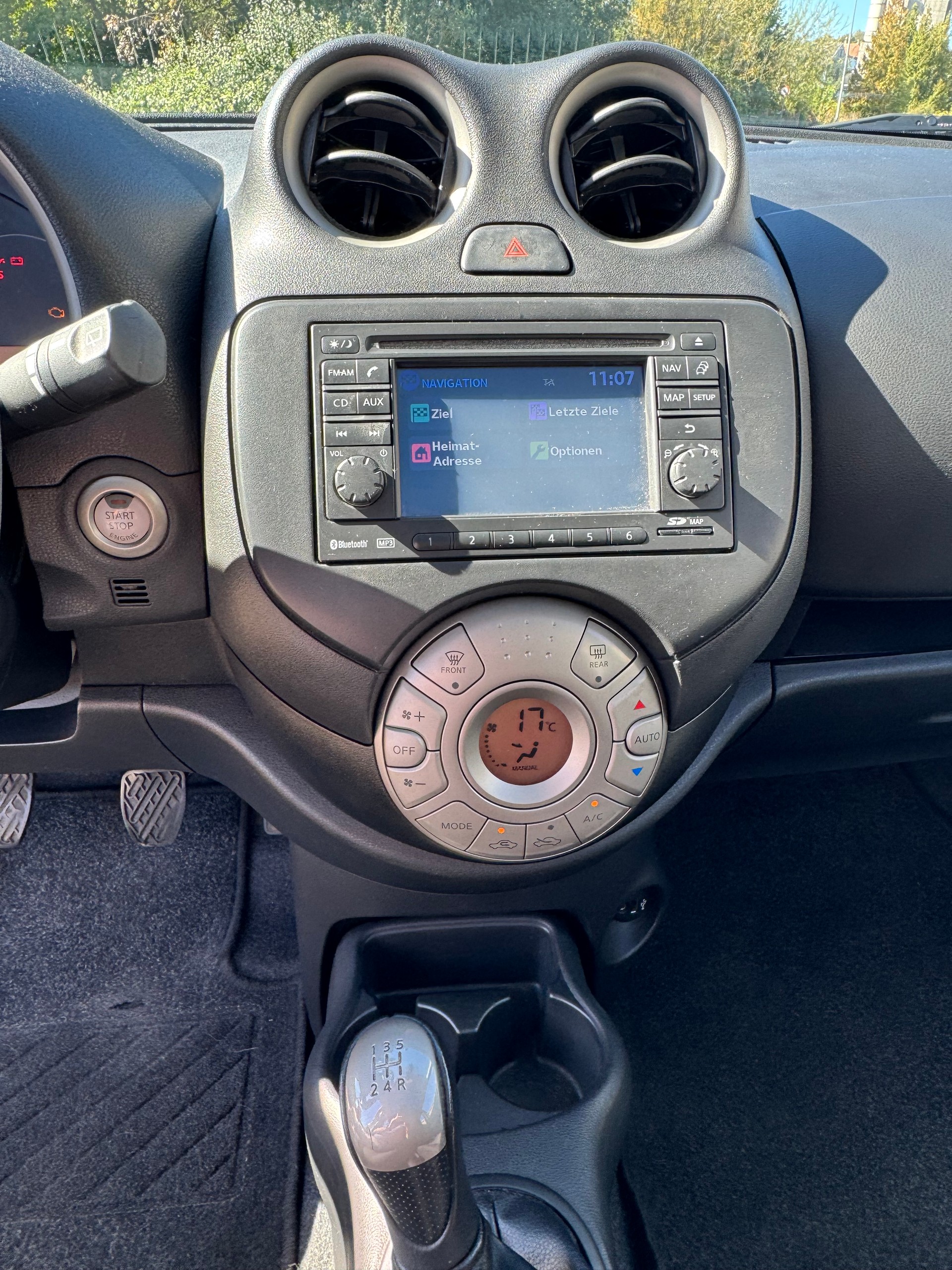 NISSAN MICRA-image-11
