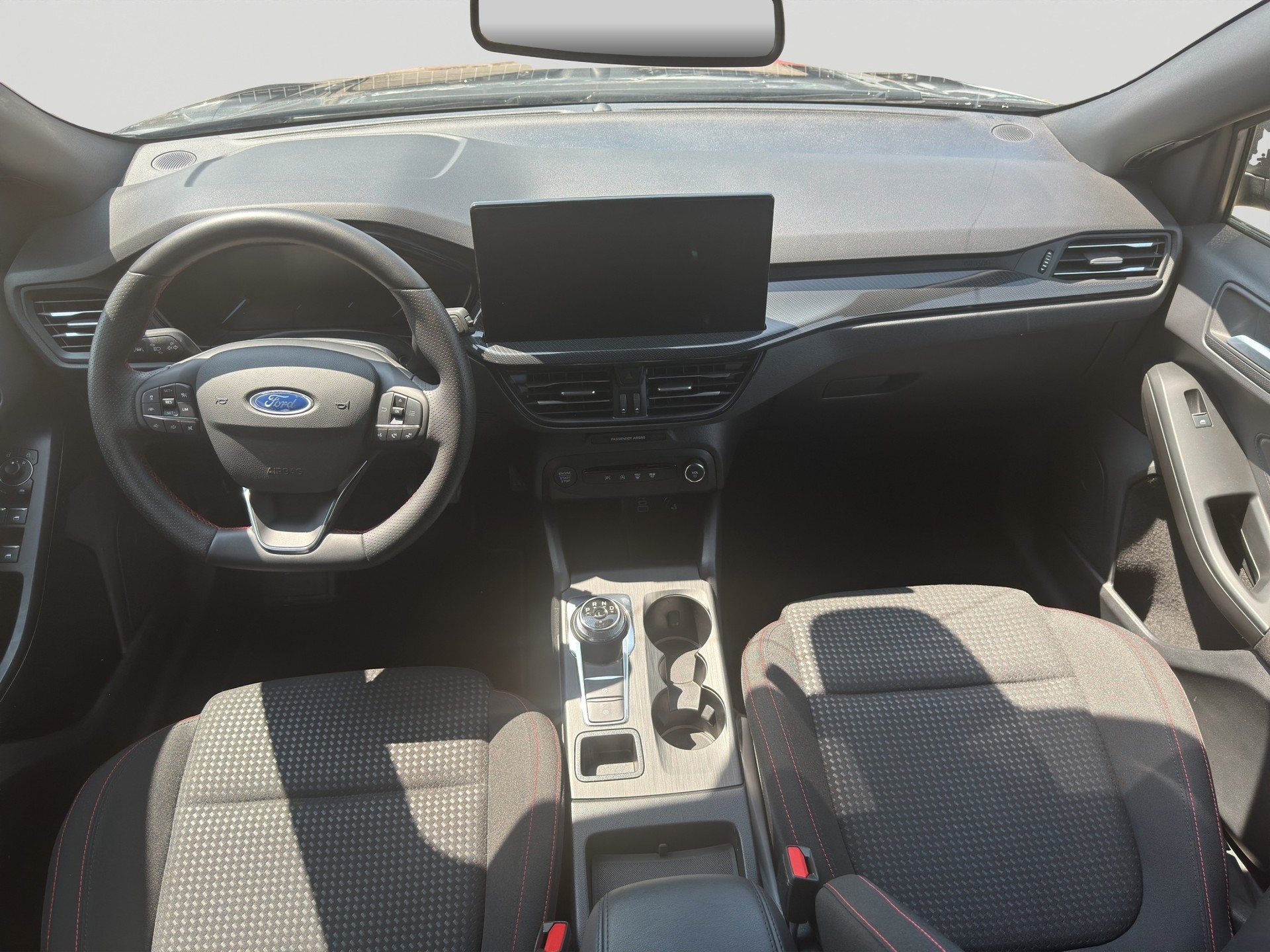 FORD Focus 1.5 TDCi EcoBlue ST-Line Automatic-image-13