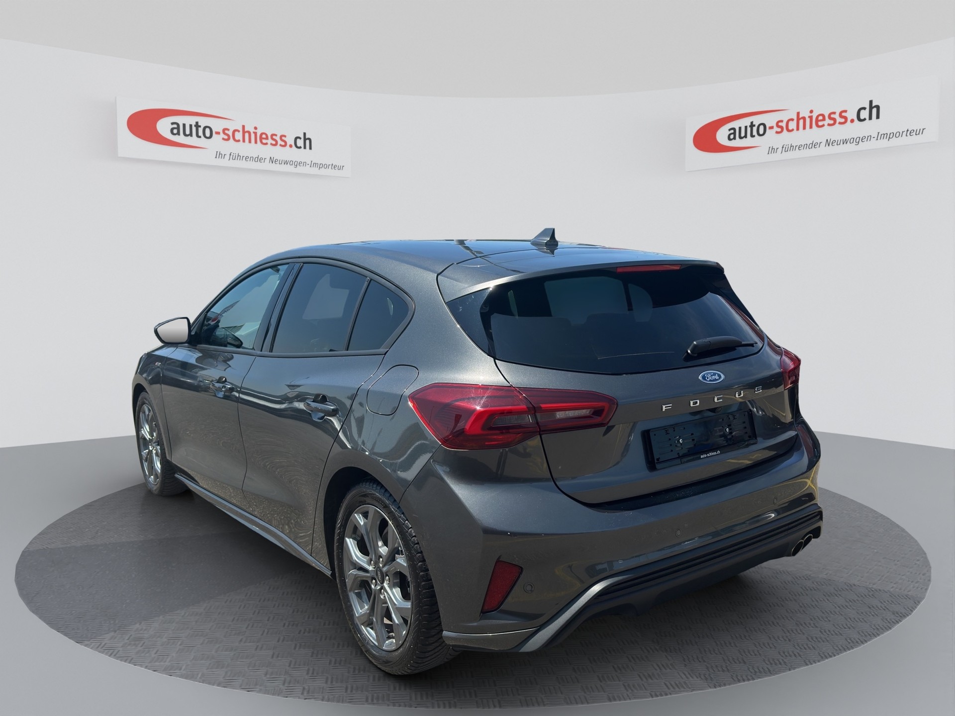 FORD Focus 1.5 TDCi EcoBlue ST-Line Automatic-image-3