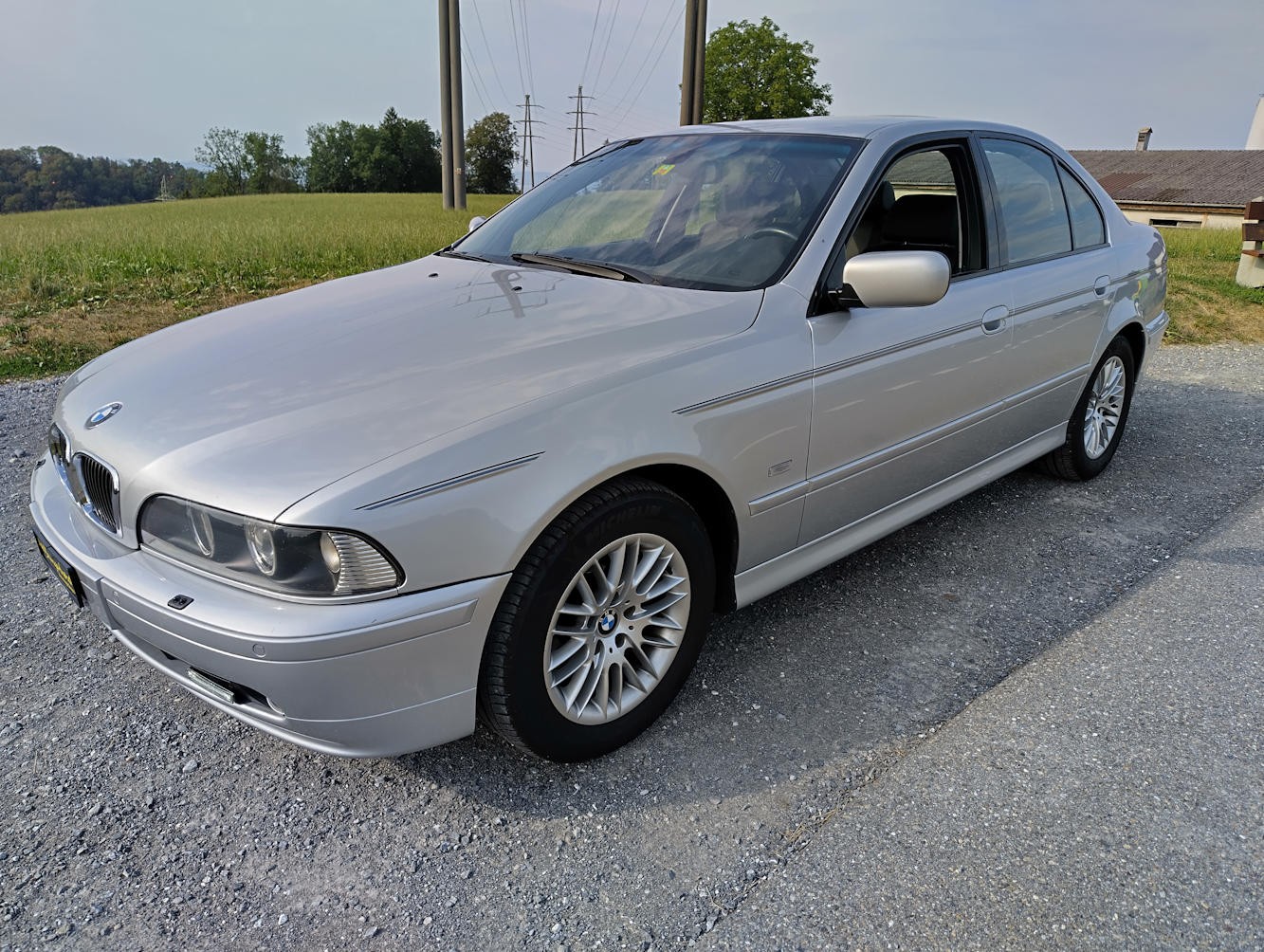 BMW 540i-image-0