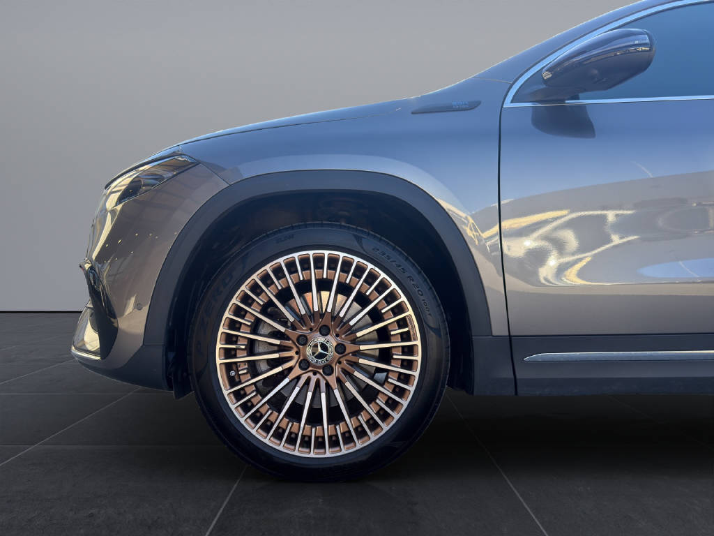 MERCEDES-BENZ EQA 350-image-11