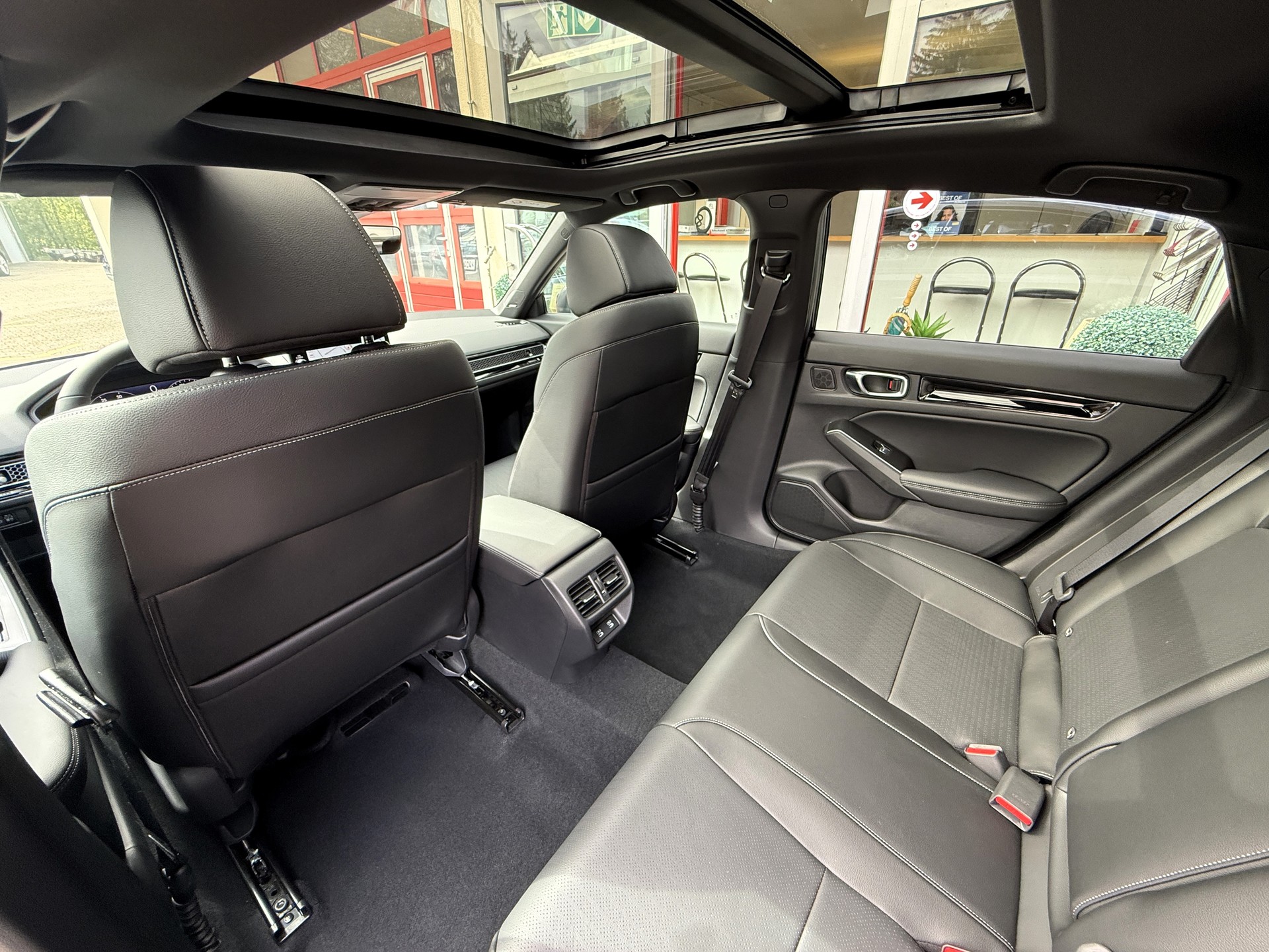 HONDA Civic 2.0 i-MMD HEV Advance-image-9
