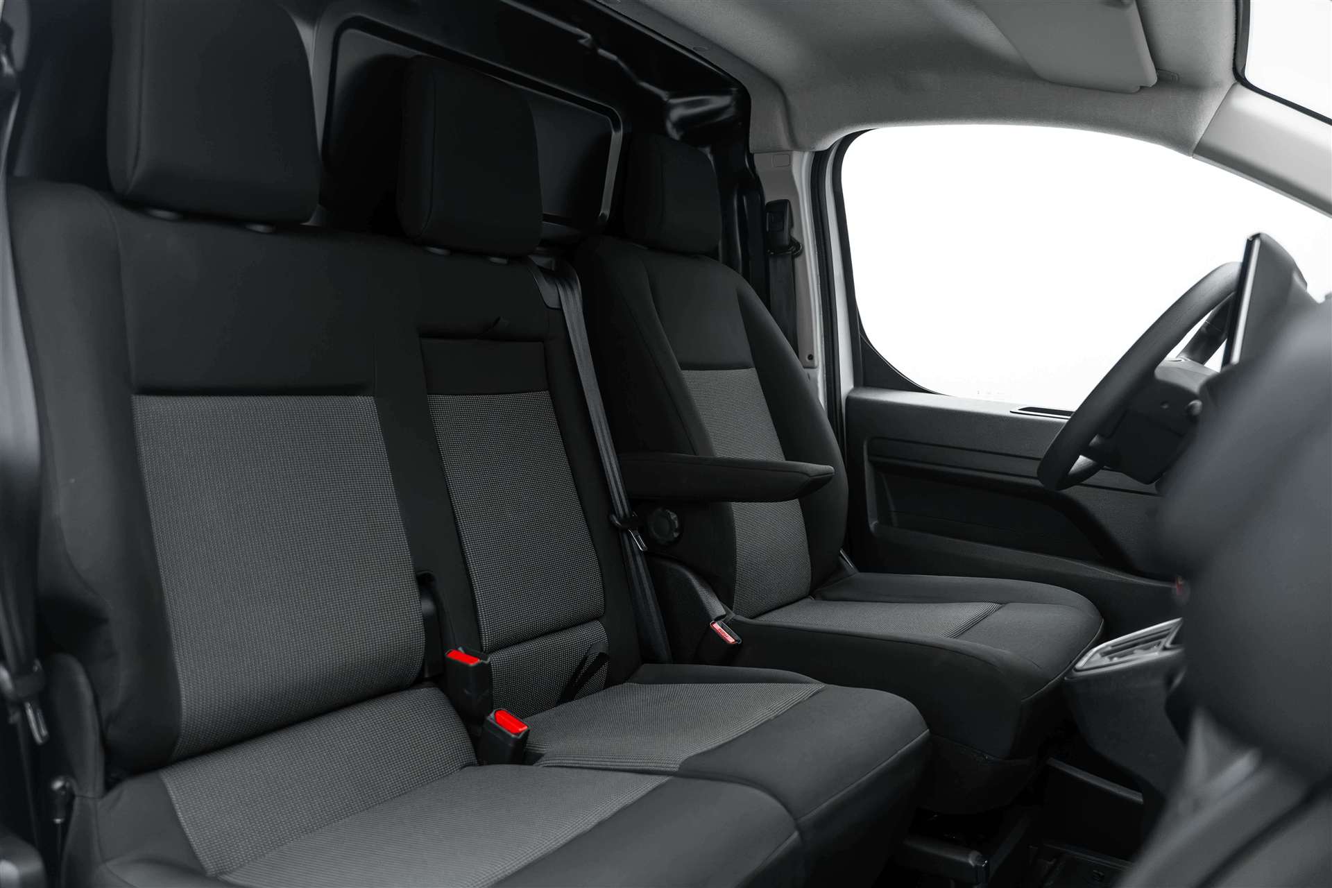 FIAT FIAT Scudo 2.0 BlueHDi L3 EAT8-image-11
