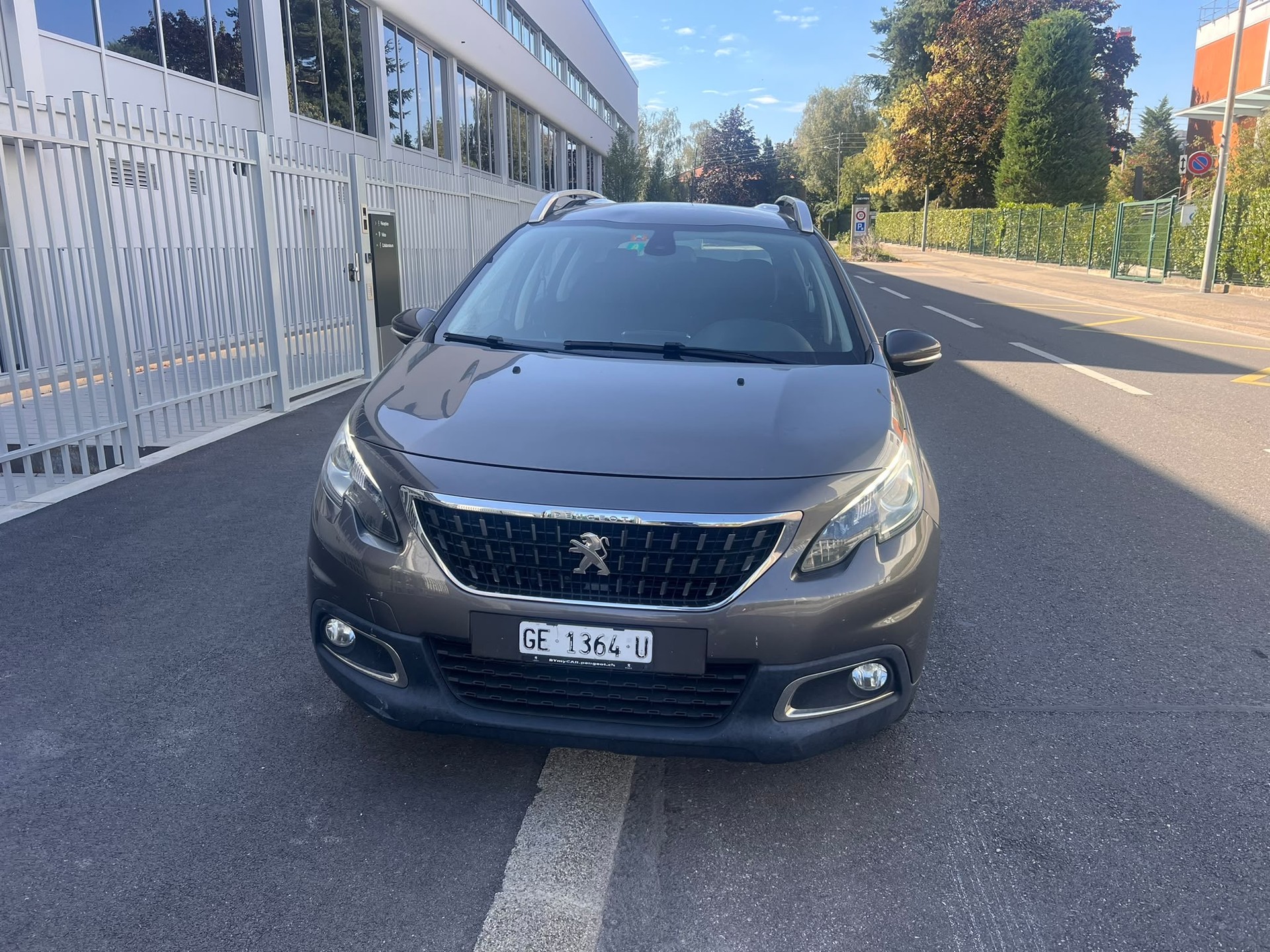PEUGEOT 2008 1.2 PureTech Active EAT6-image-0