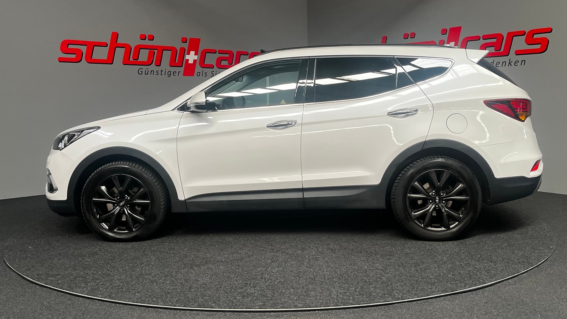 HYUNDAI Santa Fe 2.2 CRDI Vertex 4WD Automatic-image-2