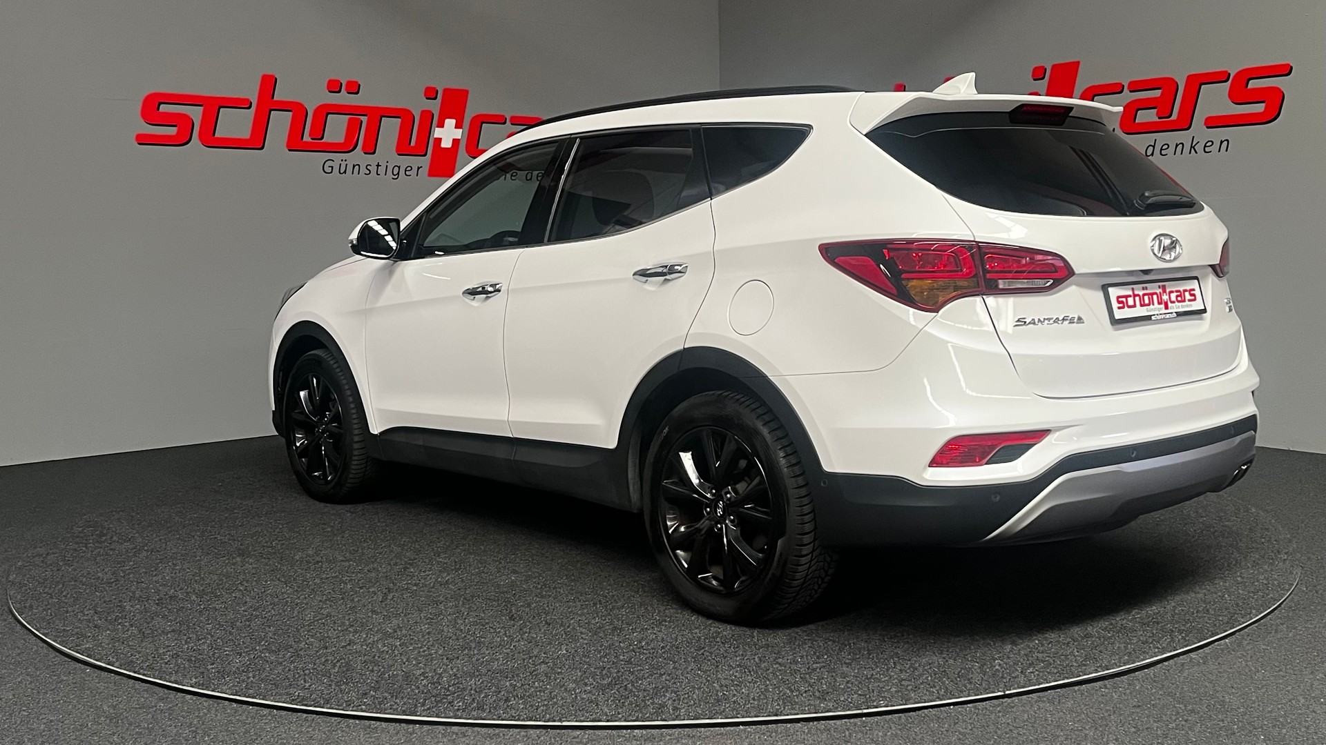 HYUNDAI Santa Fe 2.2 CRDI Vertex 4WD Automatic-image-3