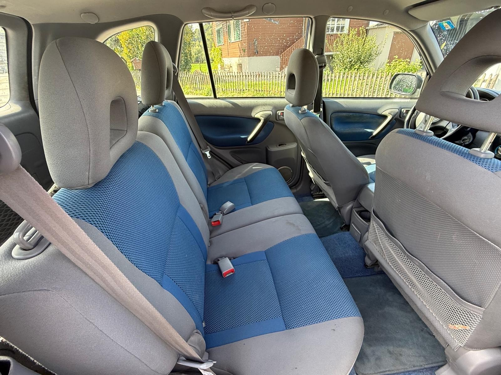 TOYOTA RAV-4 2.0 16V Linea Sol-image-11