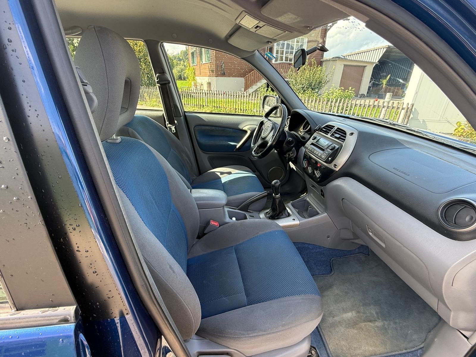 TOYOTA RAV-4 2.0 16V Linea Sol-image-9